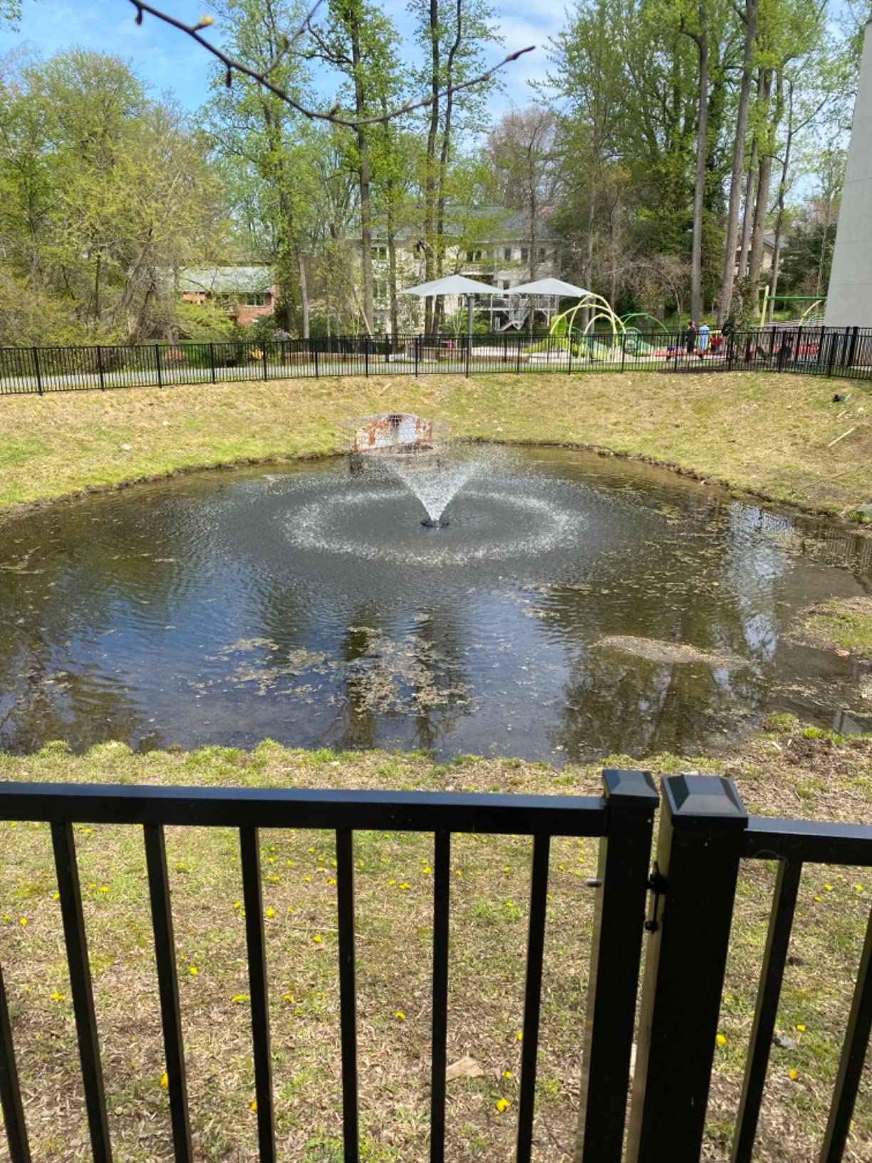 Kasco 3/4HP VFX Aerating Fountain, 120V, 100ft Power Cord | Aerating Fountain with V-shaped display pattern with aeration, Ideal for ponds up to 3/4 acre, Float included customer photo 1