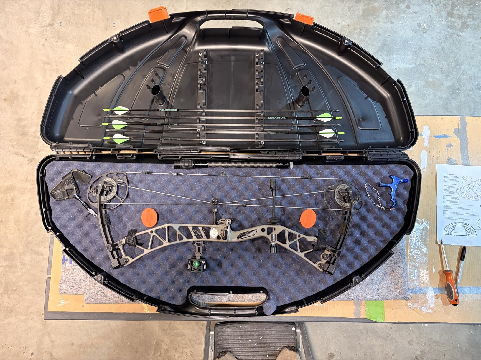 Flambeau Outdoors Safe Shot Bow Case, Compound Bow, 12 Arrow Rack, Foam | Hard case for a compound bow with sight. Convoluted foam, hook and loop straps, 12-arrow rack, broadhead sockets customer photo 1