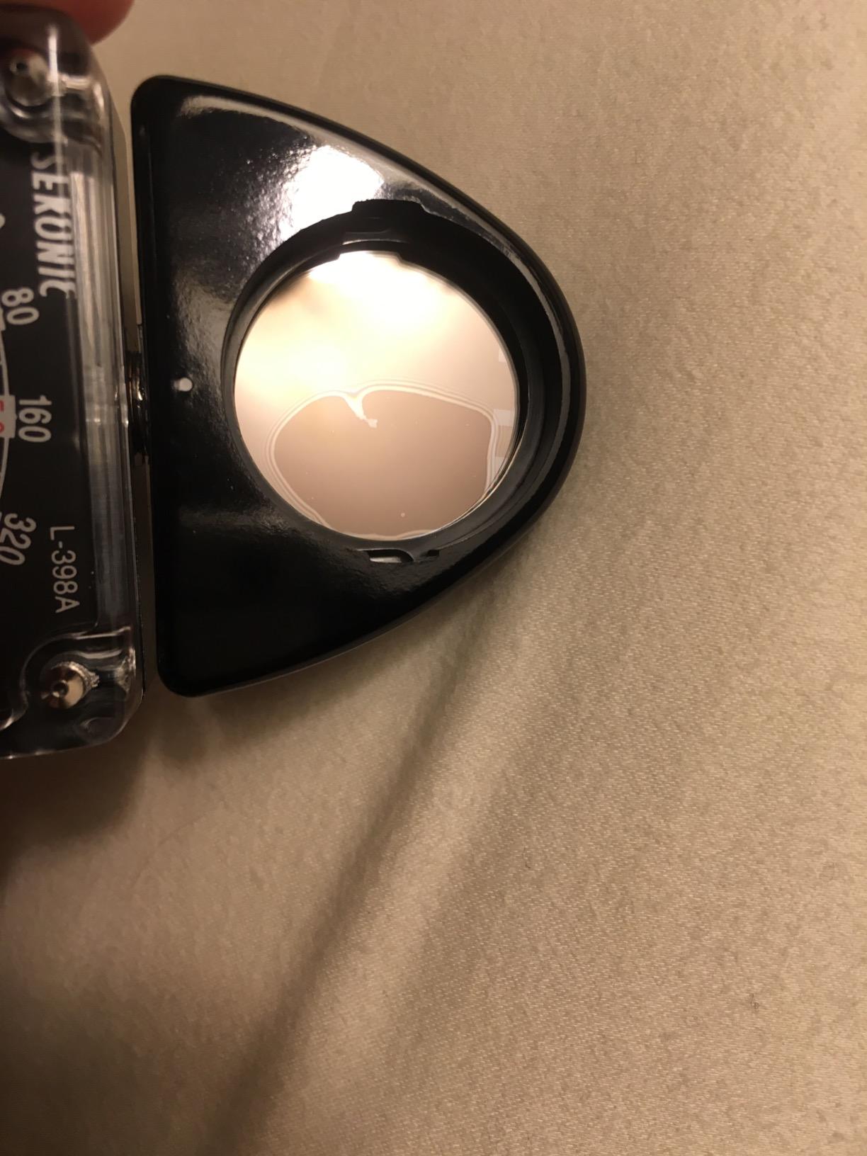 Sekonic L-398A Studio Deluxe III Analog Light Meter, Battery-Free Incident & Reflected Ambient Meter with Amorphous Photocell, Swivel Head, Full Dial Readout for Photography & Cinematography customer photo 2
