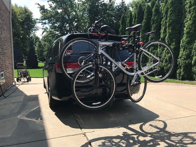 Yakima DoubleDown 4-Bike Hitch Mount Rack | Fits 2 in. and 1.25 in. Receivers; Tilting Rear-Mounted Bicycle Holder with Anti-Sway Cradles and Folding Arms customer photo 1