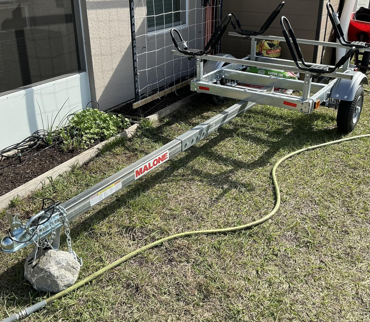 Malone MPG585 EcoLight Kayak Trailer | 14' / 400 lbs Capacity | Fully Submersible | Marine Grade Galvanized Steel Construction customer photo 1