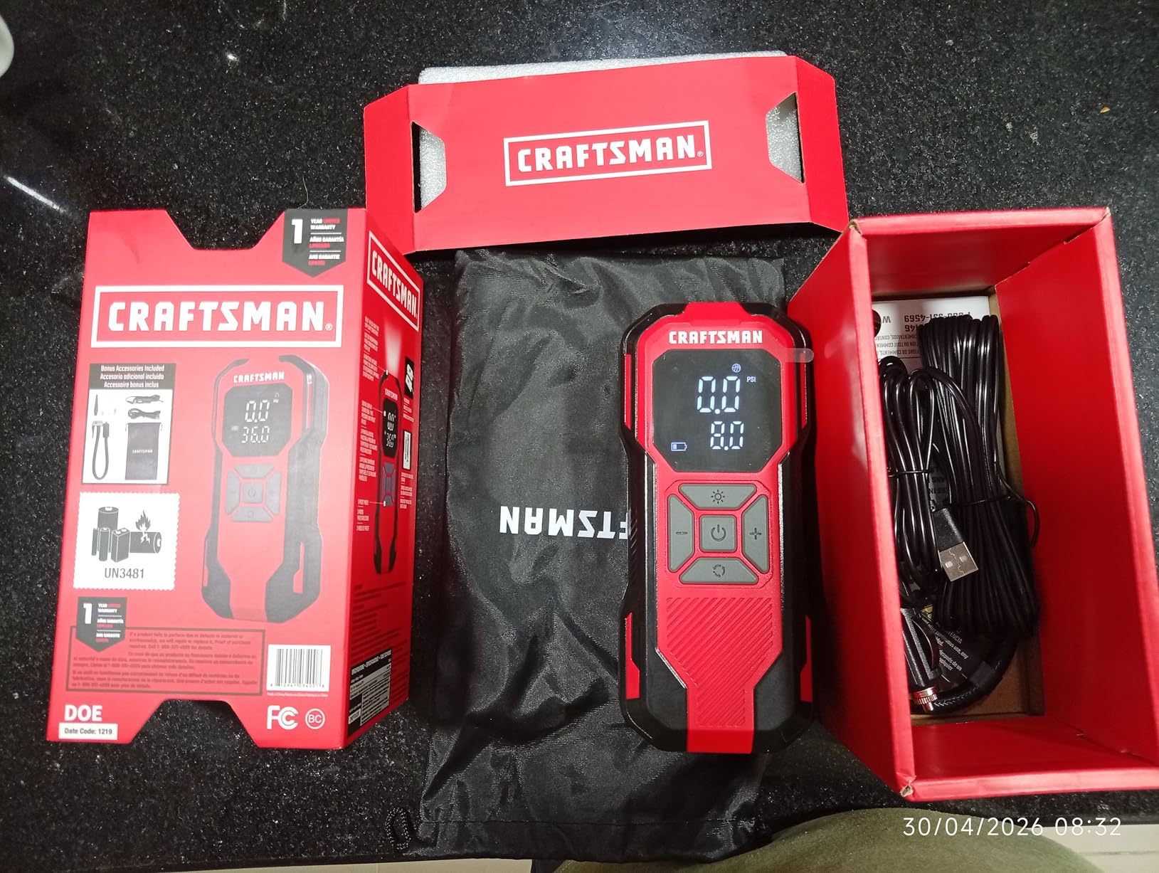CRAFTSMAN Tire Inflator Portable Air Compressor, Cordless Mini Air Pump for Car Tires with Digital Tire Pressure Gauge, 6000mAh Battery Powered Air Pump, Max Pressure 150 PSI, 12V DC Corded customer photo 2