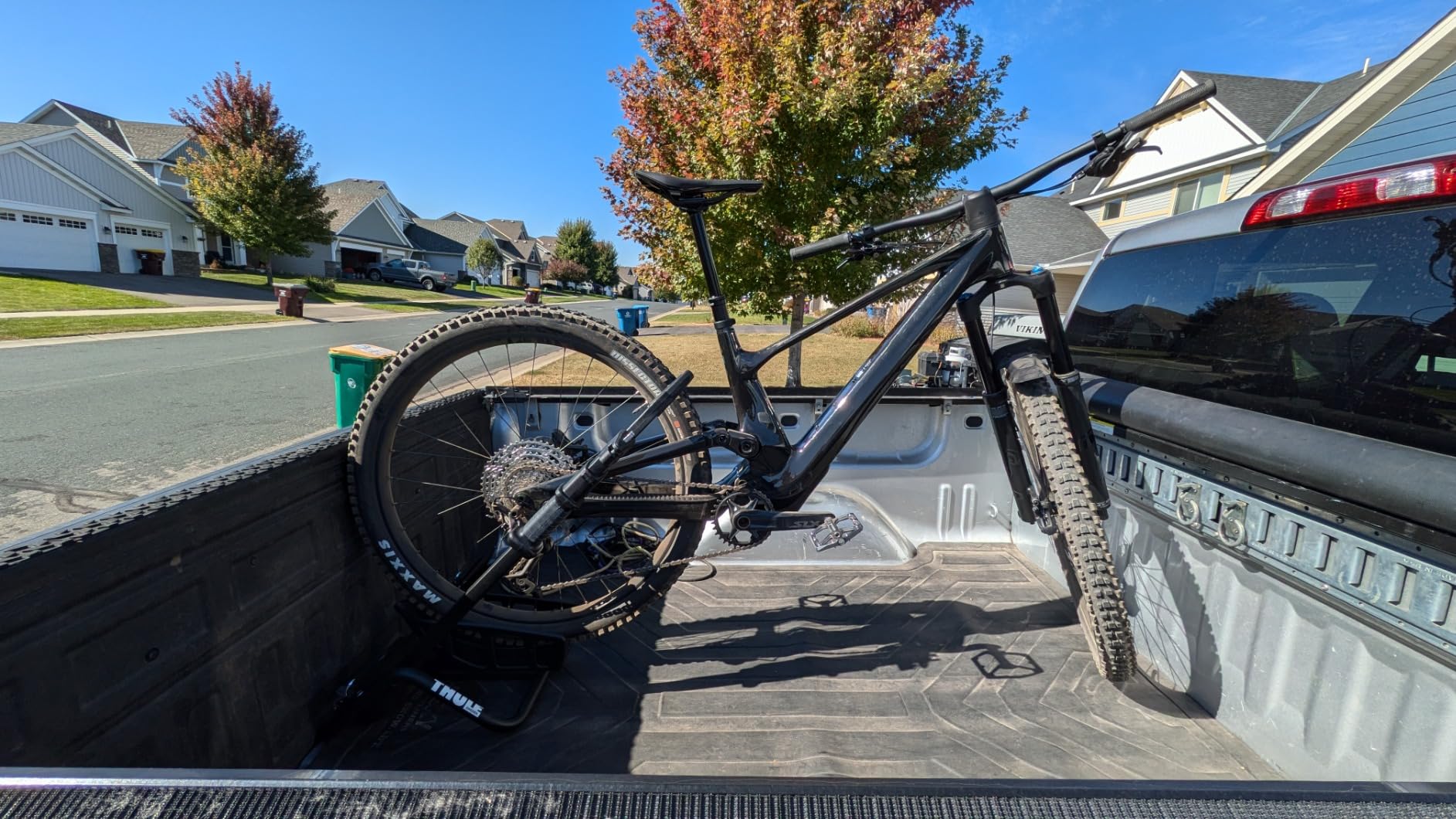 Thule Insta-Gater Pro Truck Bed Bike Rack customer photo 2