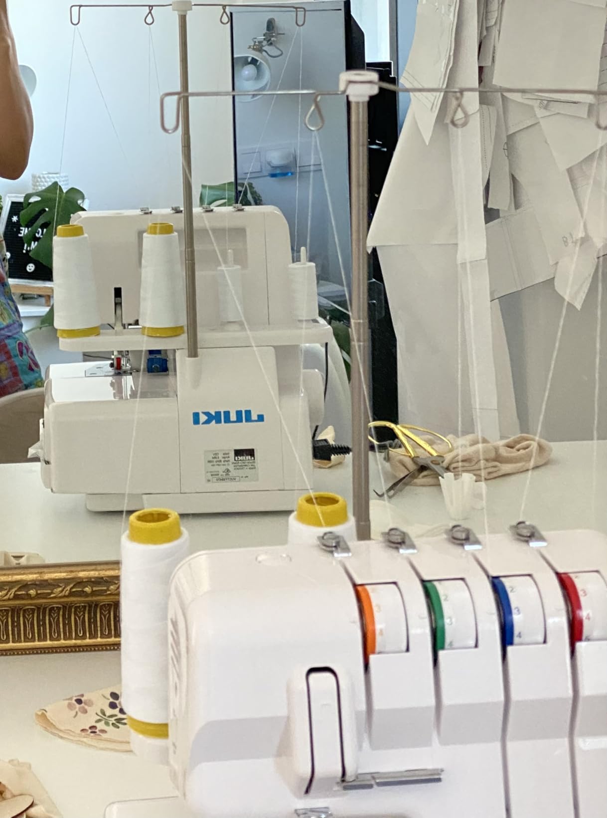 Juki MO-50E 3 or 4 Thread Serger with Lay In Tensions, Adjustable Differential Feed, Built In Rolled Hem, Automatic Lower Looper Threader, Retractable Upper Knife customer photo 2