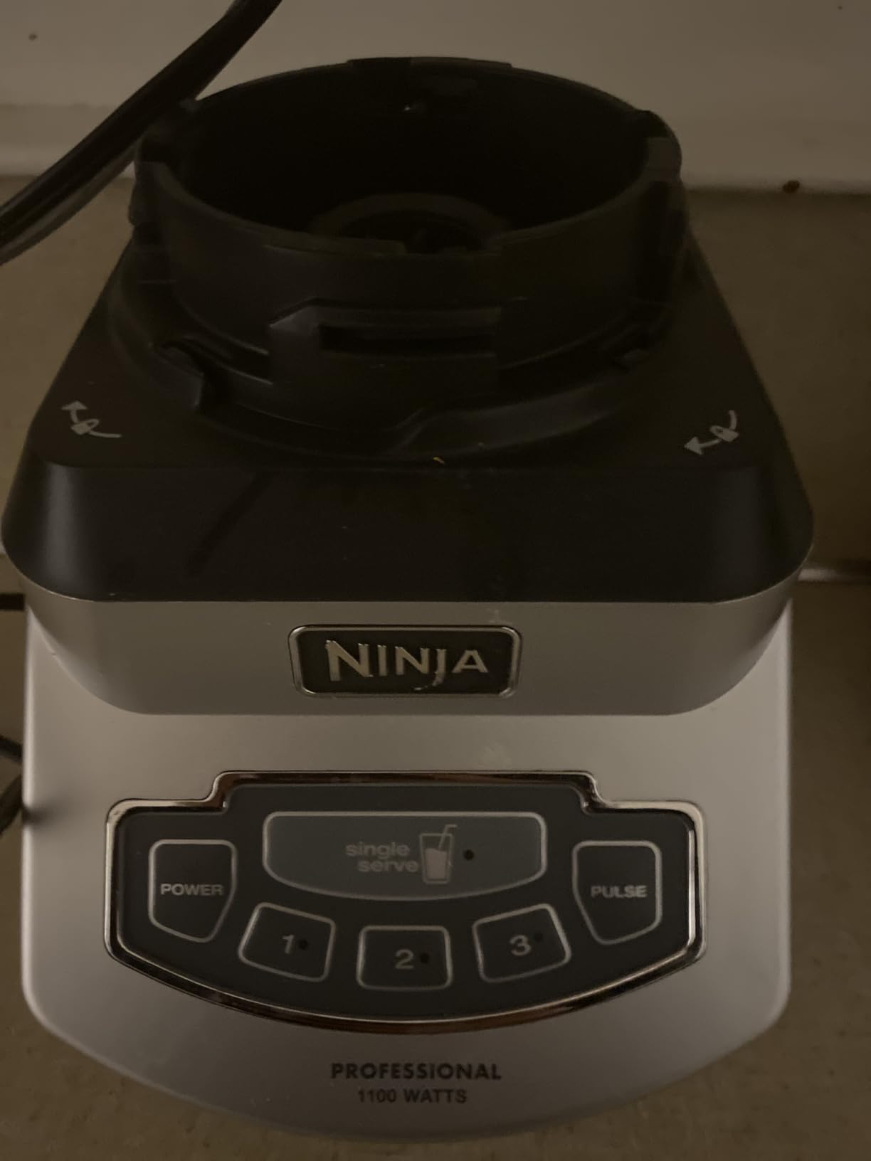 Ninja BL660 Professional Compact Smoothie & Food Processing Blender, 1100-Watts, 3 Functions, 72-oz. Pitcher, (2) 16-oz. To-Go Cups, Gray customer photo 2