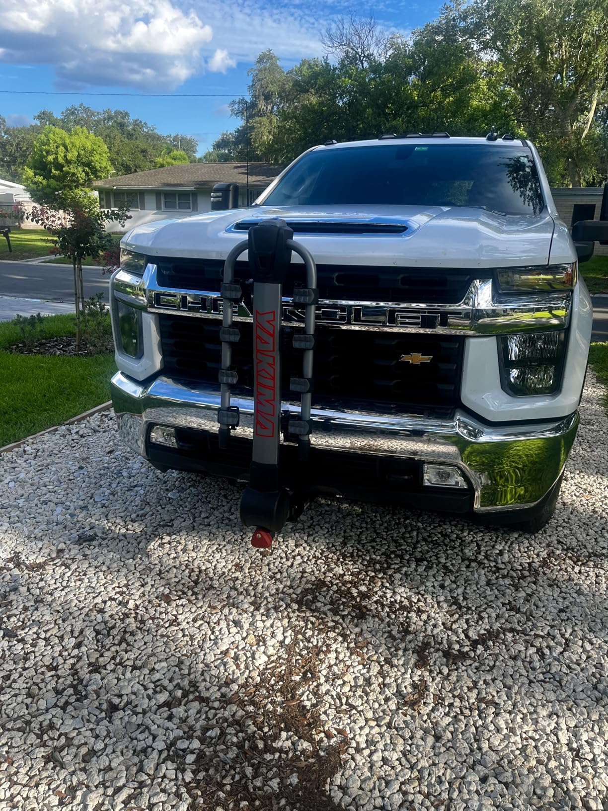 YAKIMA RidgeBack Tilt-Away Hitch-Mounted Bike Rack for Cars, SUVs, Trucks and More, Fits 1.25