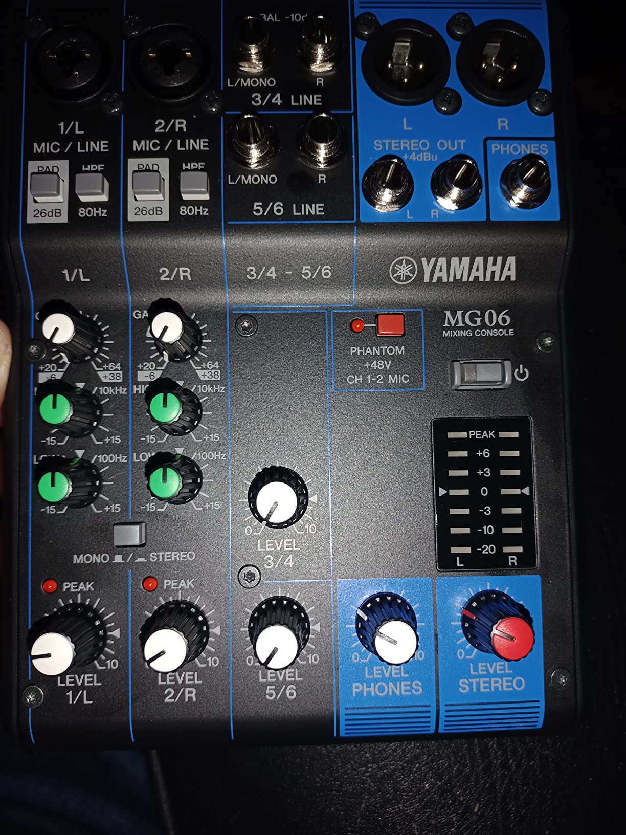 Yamaha MG06 6-Input Compact Stereo Mixer customer photo 2