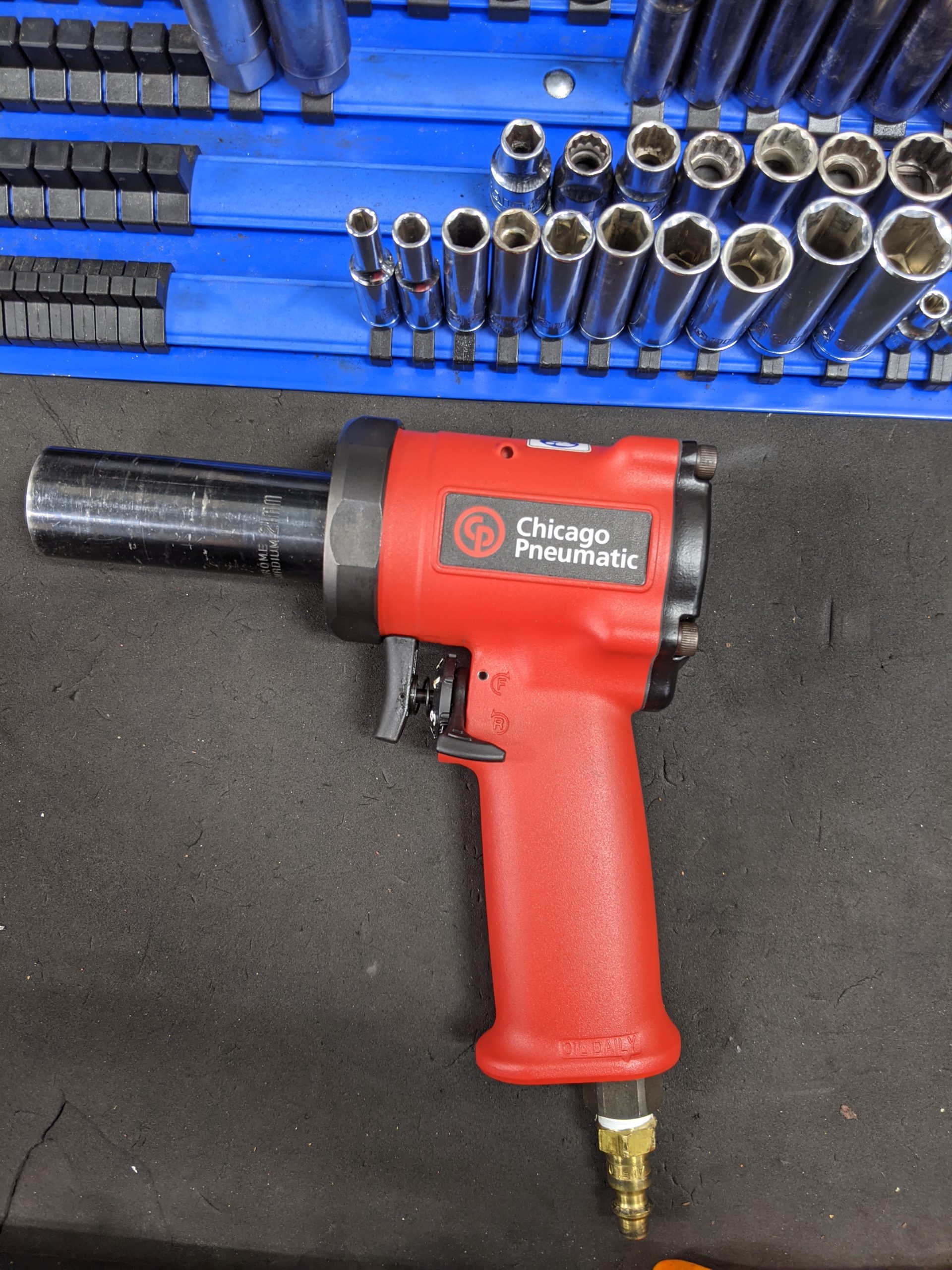 Chicago Pneumatic CP7732 1/2 Inch Air Impact Wrench, Steel Front Cover, Aluminum Body, Jumbo Hammer customer photo 2