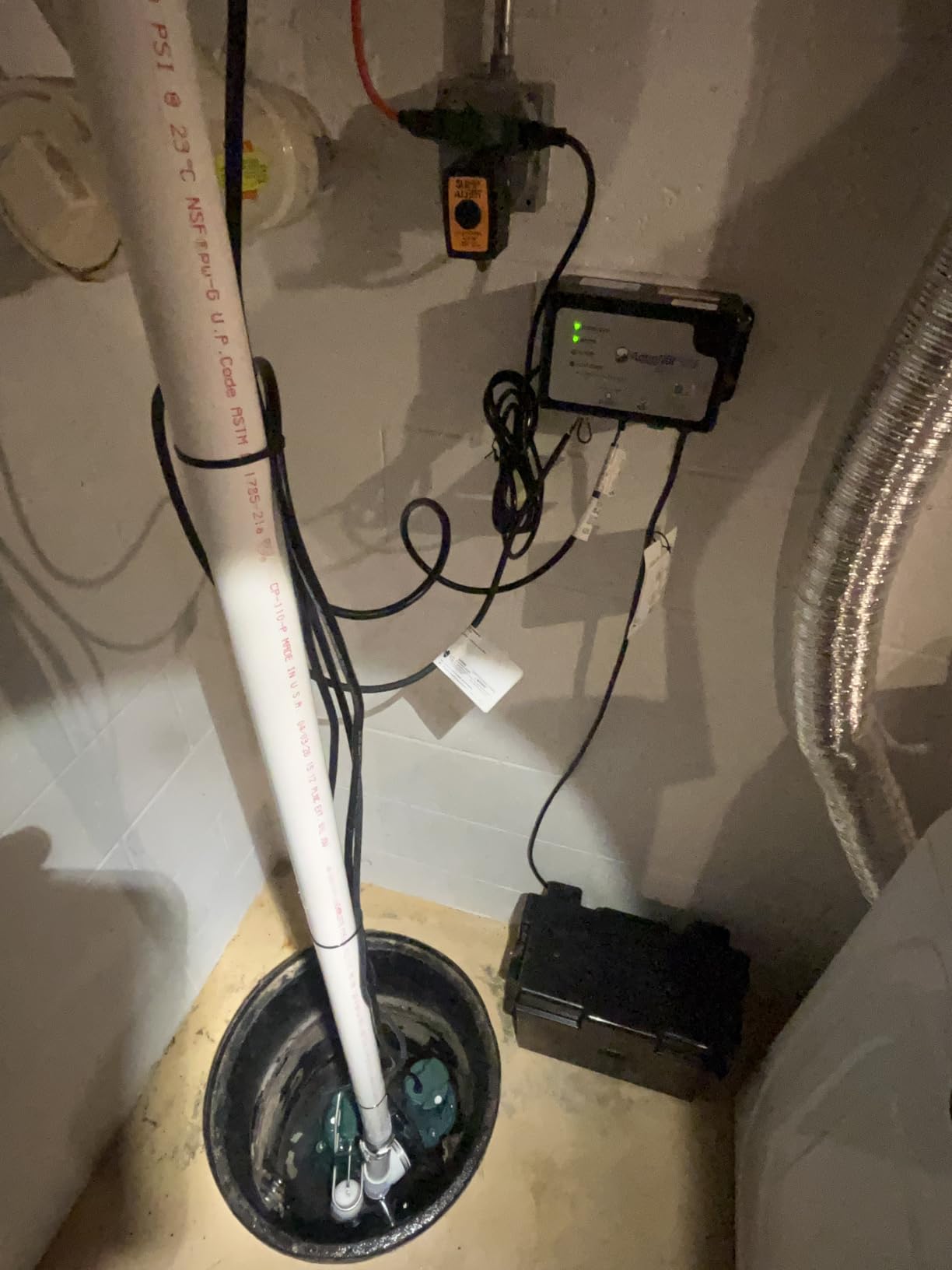 Zoeller 508-0007 AquaNot Spin 508 ProPak - Complete Sump Pump System with M98 Primary Pump & 12 V Battery Backup, Self-Testing, Check Valve & Float Switch - Basement Flood Protection customer photo 1