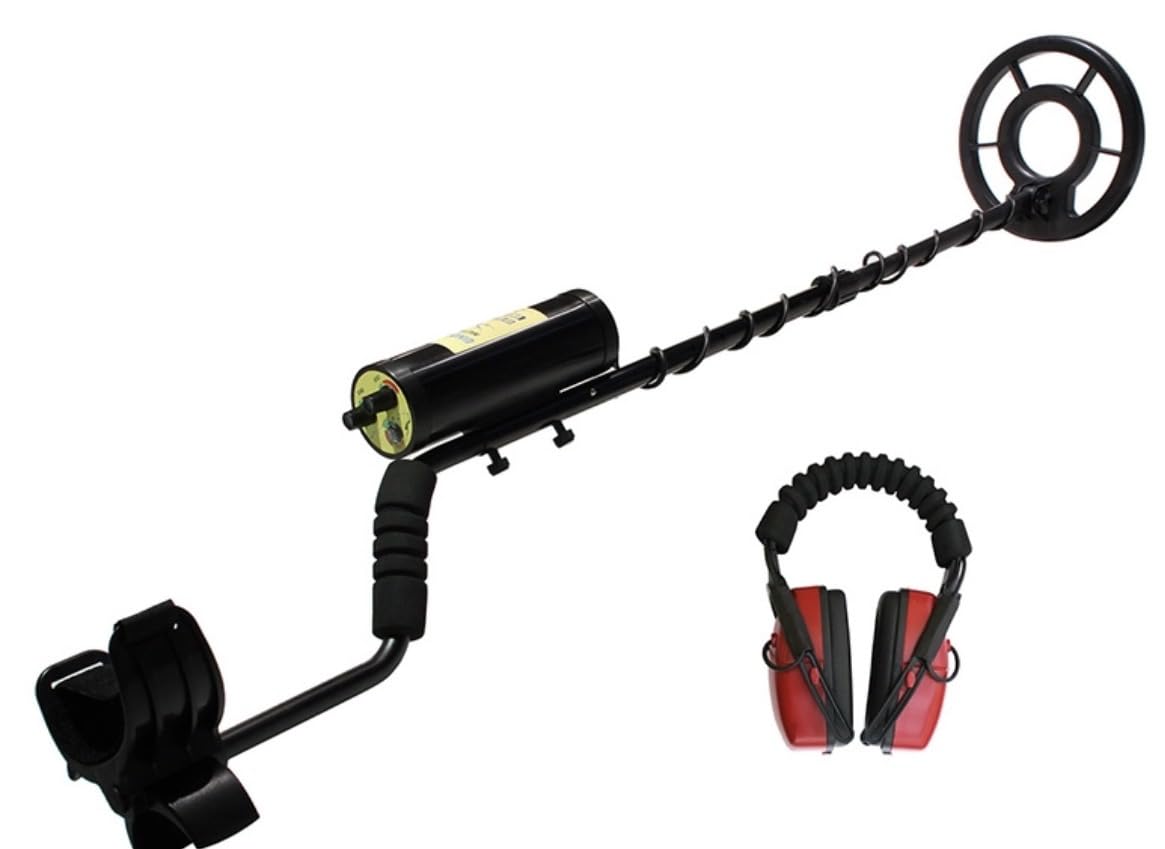 Underwater Metal Detector for Professional Adults, Precise Sensitivity 8.6 inch Coil, Small Object Filter, LED & Alarm with Headphone, IP68 Full Waterproof Submersible up to 130 ft for Scuba Diving customer photo 1