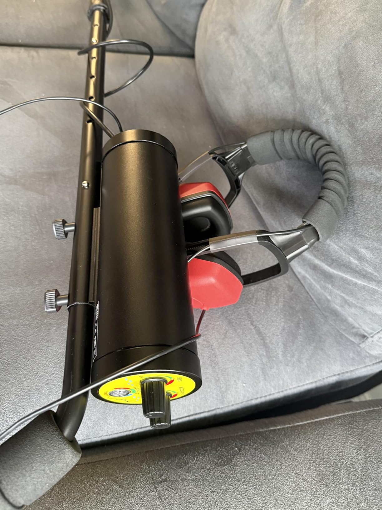 Underwater Metal Detector for Professional Adults, Precise Sensitivity 8.6 inch Coil, Small Object Filter, LED & Alarm with Headphone, IP68 Full Waterproof Submersible up to 130 ft for Scuba Diving customer photo 2