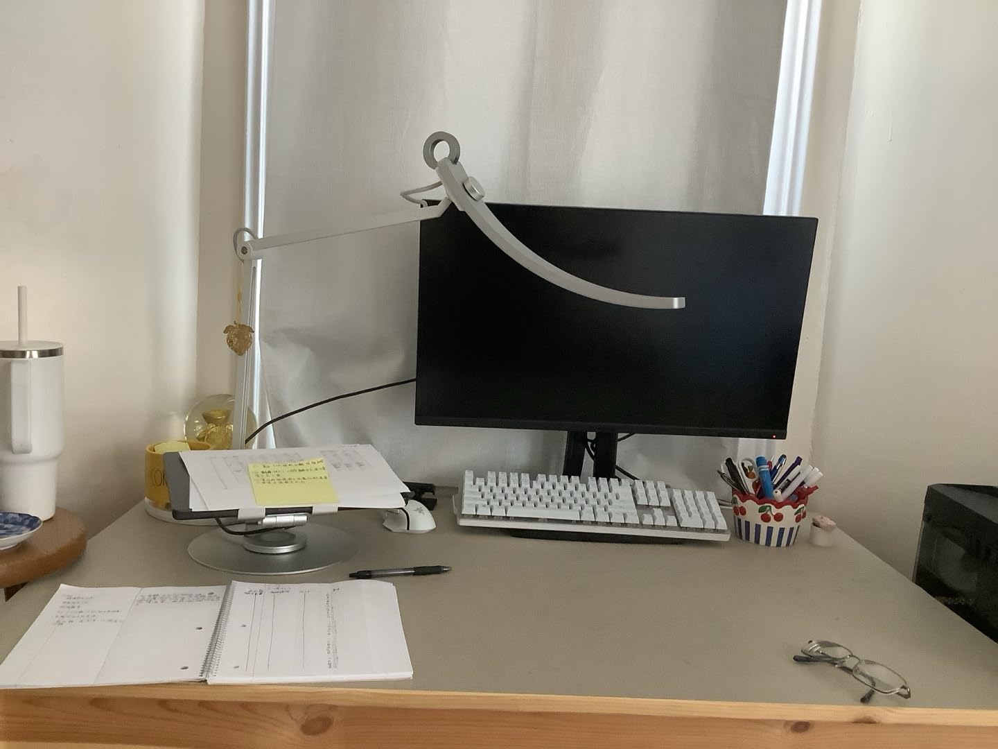 BenQ e-Reading Desk Lamp - Ultrawide and Bright Lighting, Dimmable, Dual Smart Mode, Adjustable Arm, Auto-dimming, High CRI, Eye-Caring Lamp for Home Office, Reading, Study, Craft, Matte Silver customer photo 2
