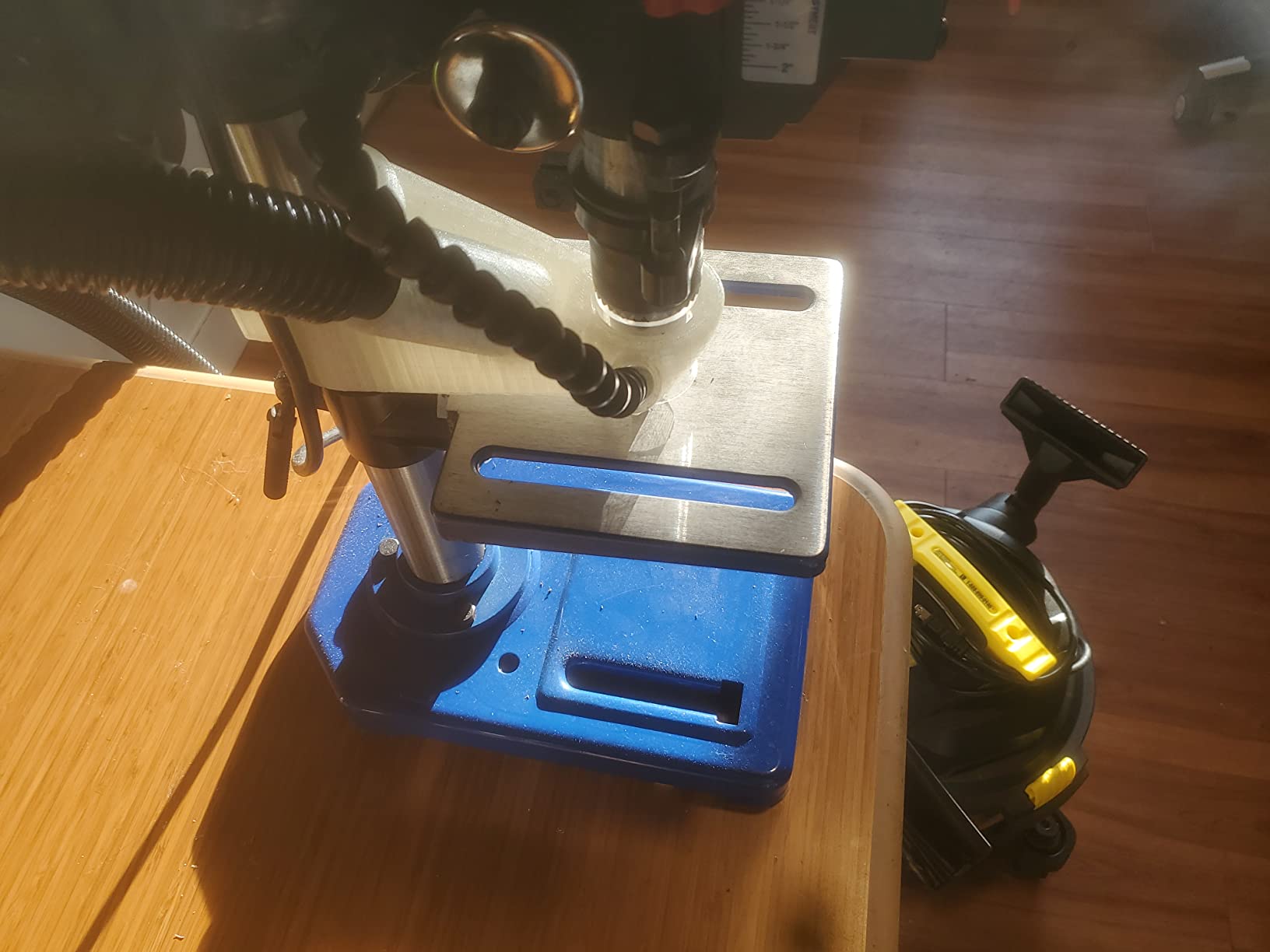 STANLEY Shop Vacuum 5 Gallon 4 HP Wet Dry Vac with Blower Function SL18115 customer photo 2