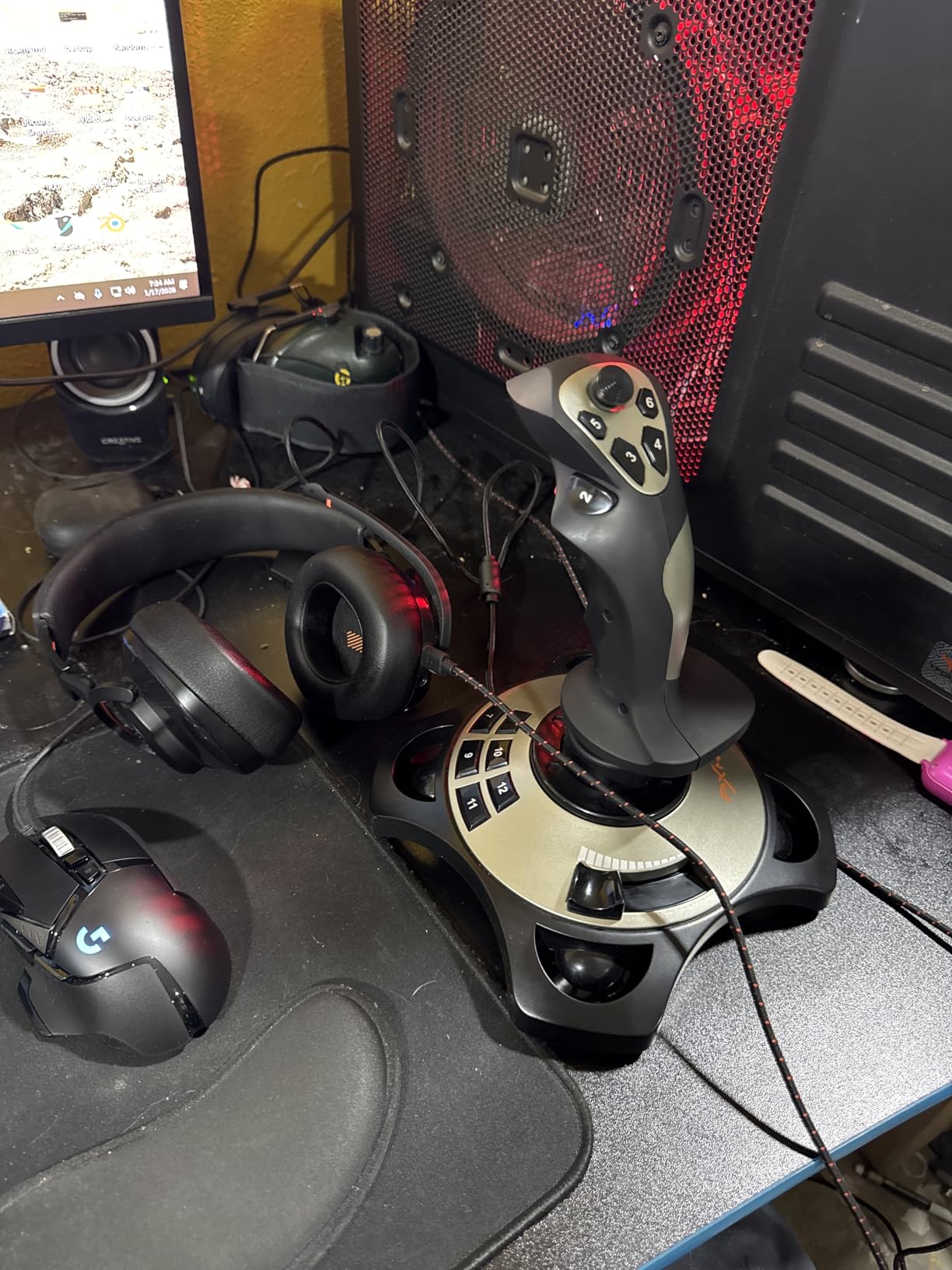 PC Joystick, USB Gaming Flight Simulator Game Controller with Vibration Function and Throttle Control, PXN 2113 Wired Gamepad Flight Sim Stick for PC/Computer(Windows Only, Not for Apple Devices/PS4/PS5/Xbox One/Switch) customer photo 2