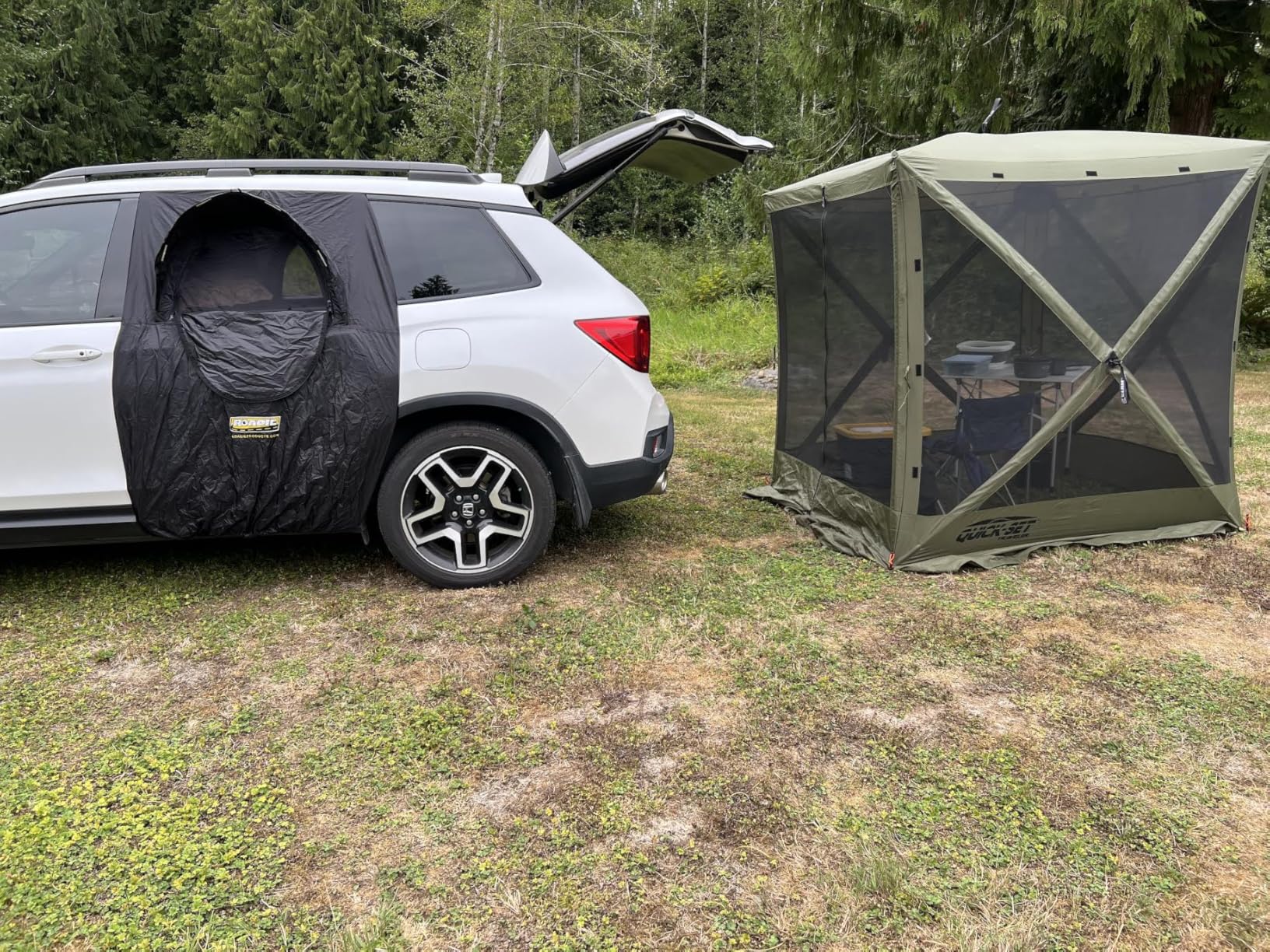 ROADIE- The OVERNIGHTER SUV Window Tent with Bug Screen and Retractable Awning customer photo 2
