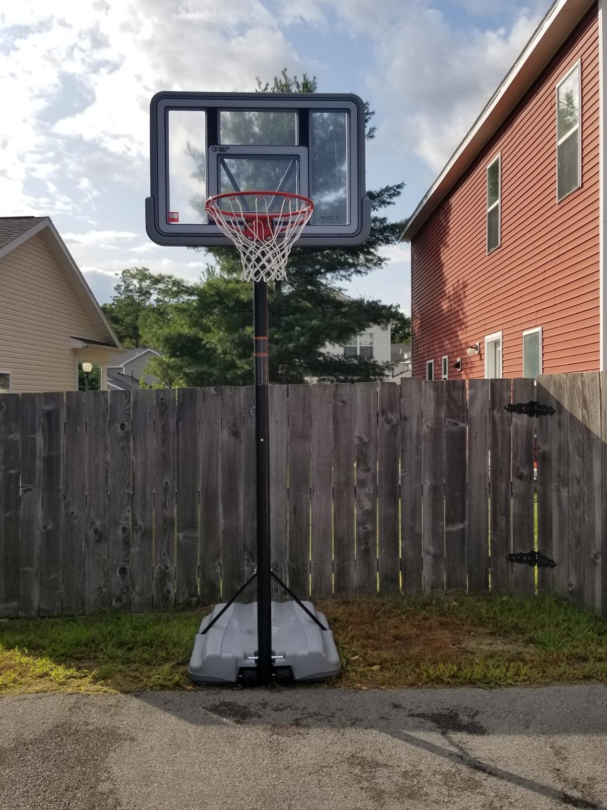 Lifetime 90690 Portable Basketball System, Gray, 44