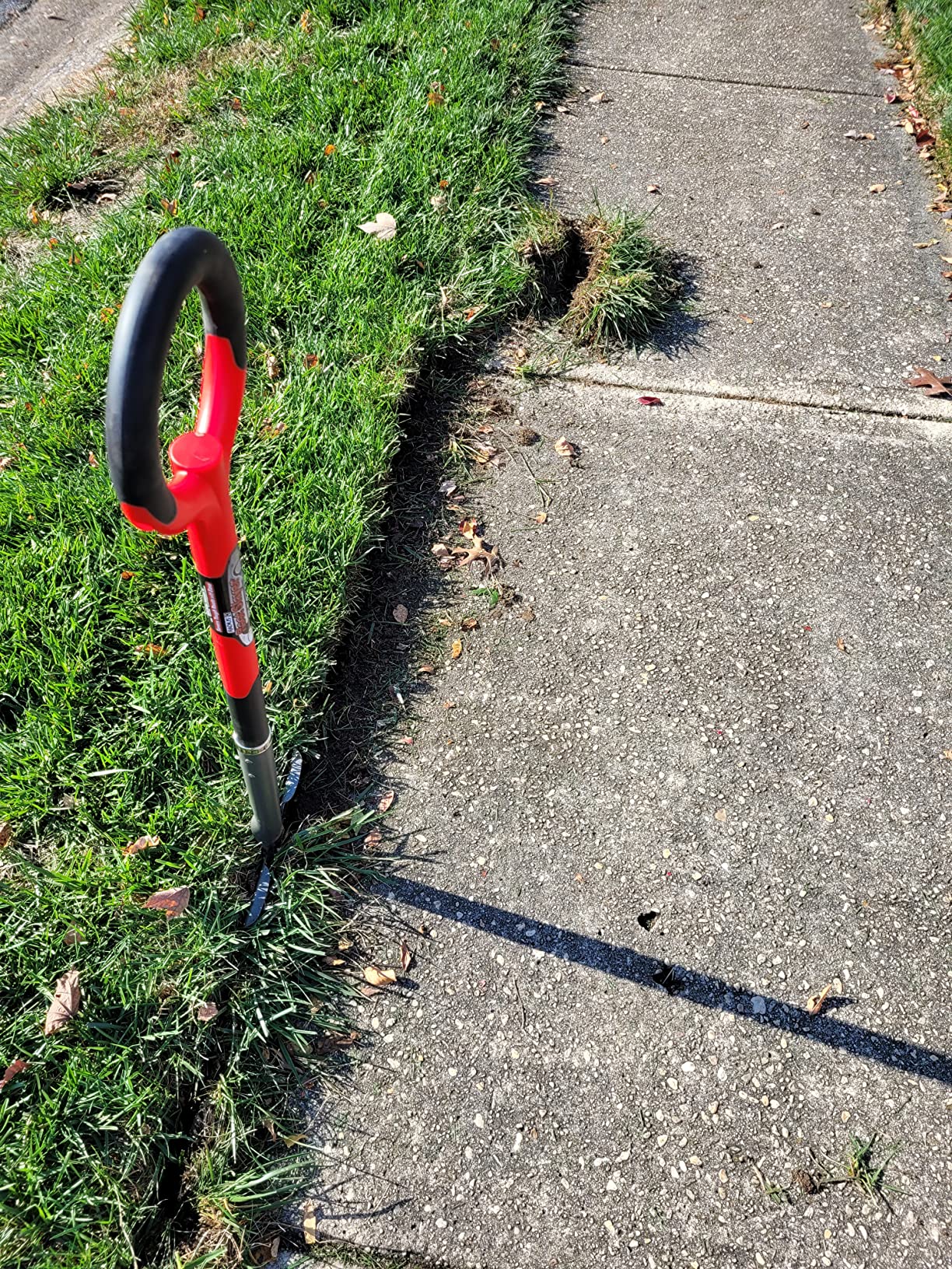 Root Slayer 22611 Serrated Garden Edger, Red customer photo 2