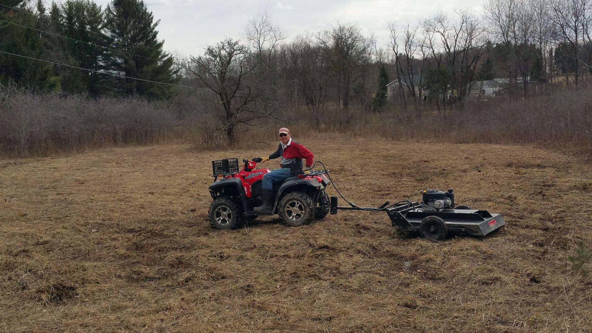 Swisher RC11544CL - 11.5 HP 44 in. Tow Behind Rough Cut Mower customer photo 2