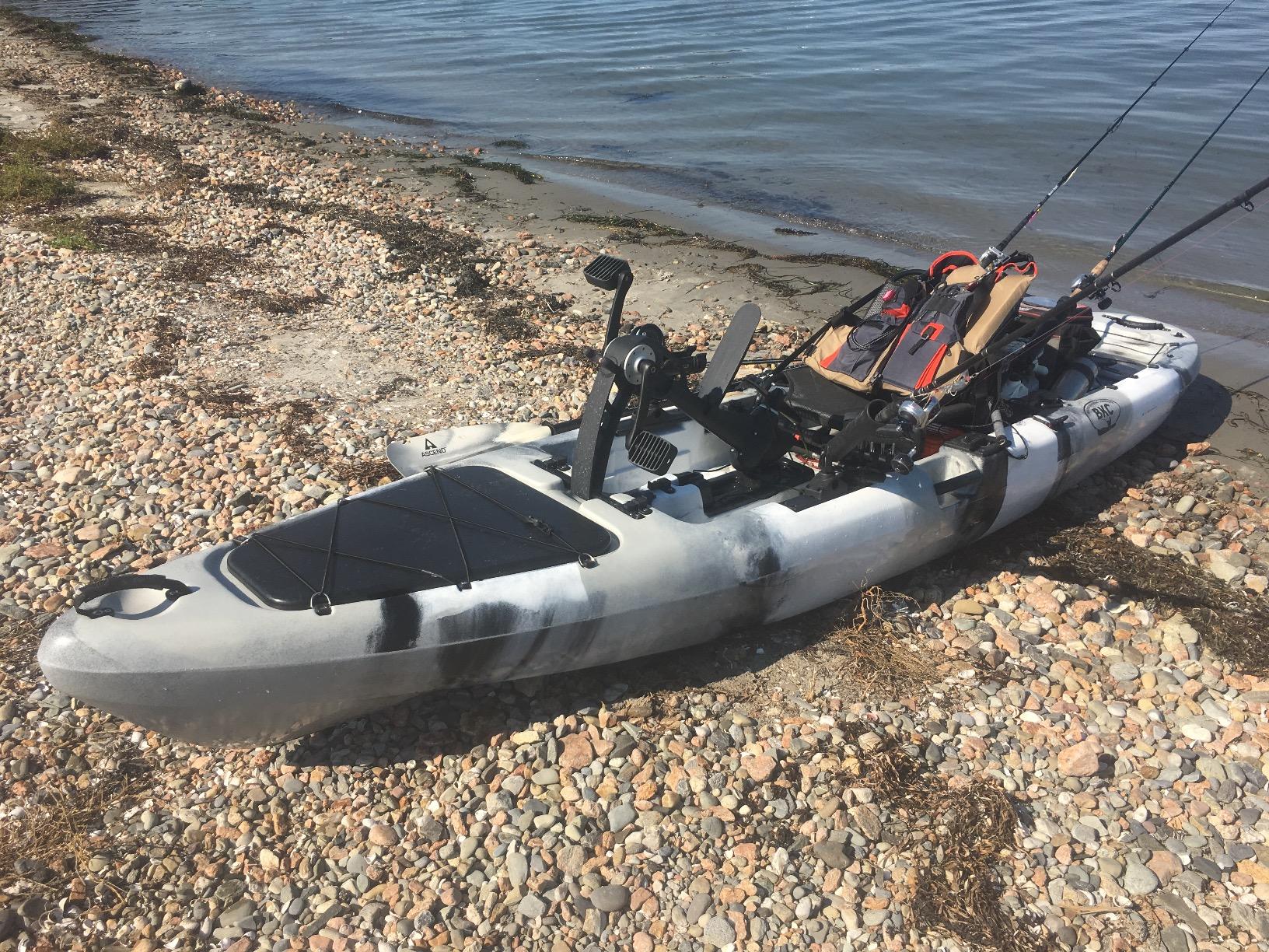 BKC Brooklyn 12.5 Pro Pedal Fishing Kayak, Propeller Drive customer photo 2