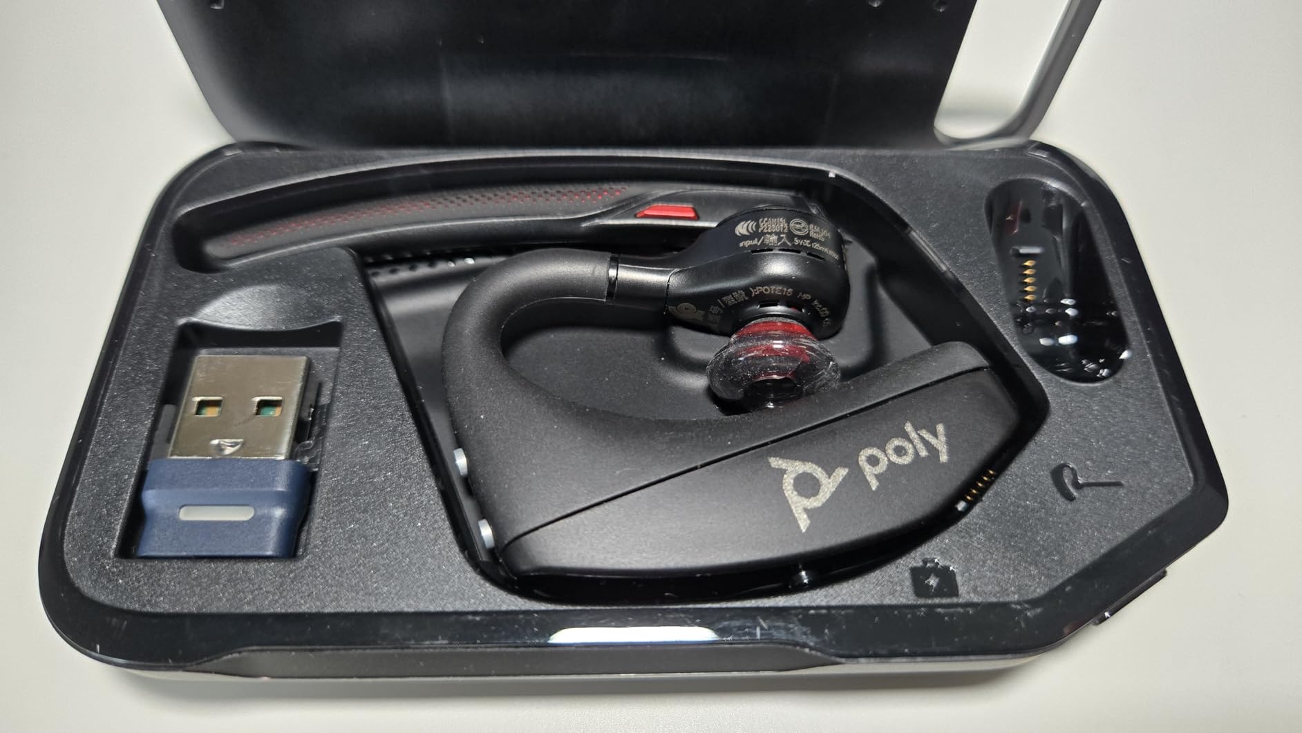 Plantronics - Voyager 5200 UC (Poly) - Bluetooth Single-Ear (Monaural) Headset - USB-A Compatible to connect to your PC and/or Mac - Works with Teams, Zoom & more - Noise Canceling customer photo 2