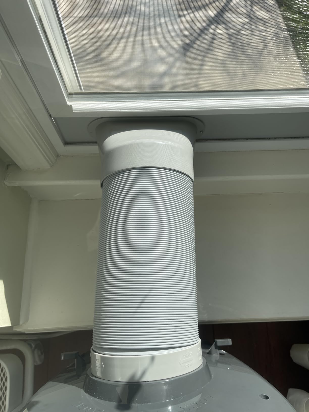 SereneLife Portable Air Conditioner, With Dual Motor, Dehumidifier & Fan | 8,000 BTU AC With Temperature Ranges 64F-90F | Fast Powerful Cooling | 3 Fan Speeds, Remote Control, & Window Exhaust Kit customer photo 2