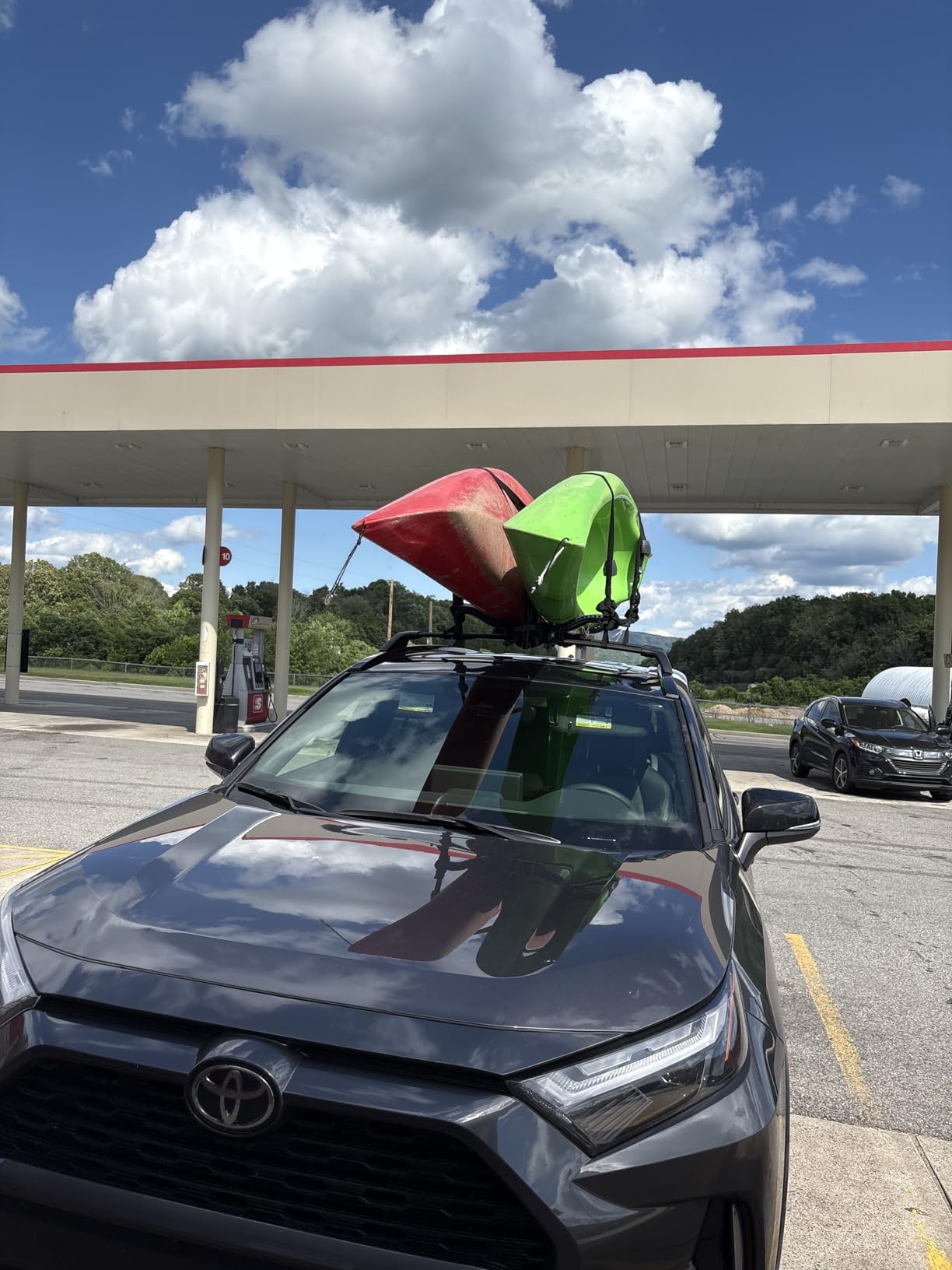 Thule Compass Kayak and SUP roof rack - Carries 2 kayaks or 2 SUPs - J-style carrier - Universal mounting hardware included - Fits 36 wide kayaks and SUPs - 130lb weight limit customer photo 1
