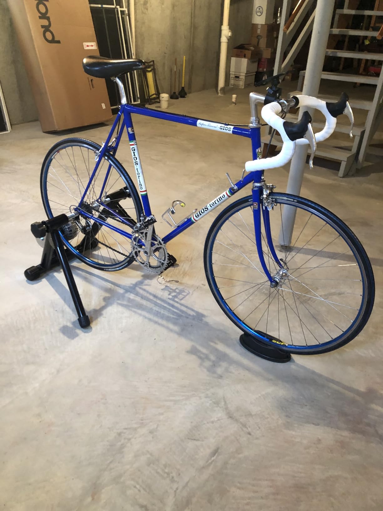 Fluid Bike Trainer Stand for Indoor Riding - Portable Foldable Stainless Steel Trainer, Progressive Resistance, Dual-Lock System customer photo 1
