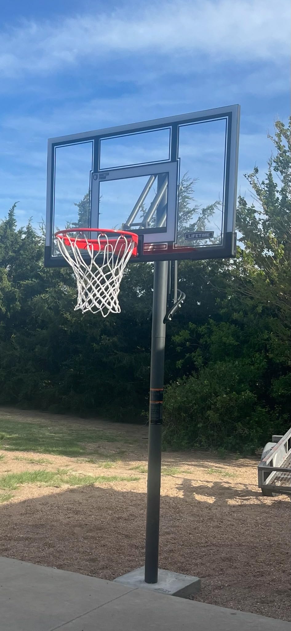 Lifetime 90962 Power Lift Adjustable In-Ground Basketball Hoop with Basketball, 54-Inch, Polycarbonate customer photo 1