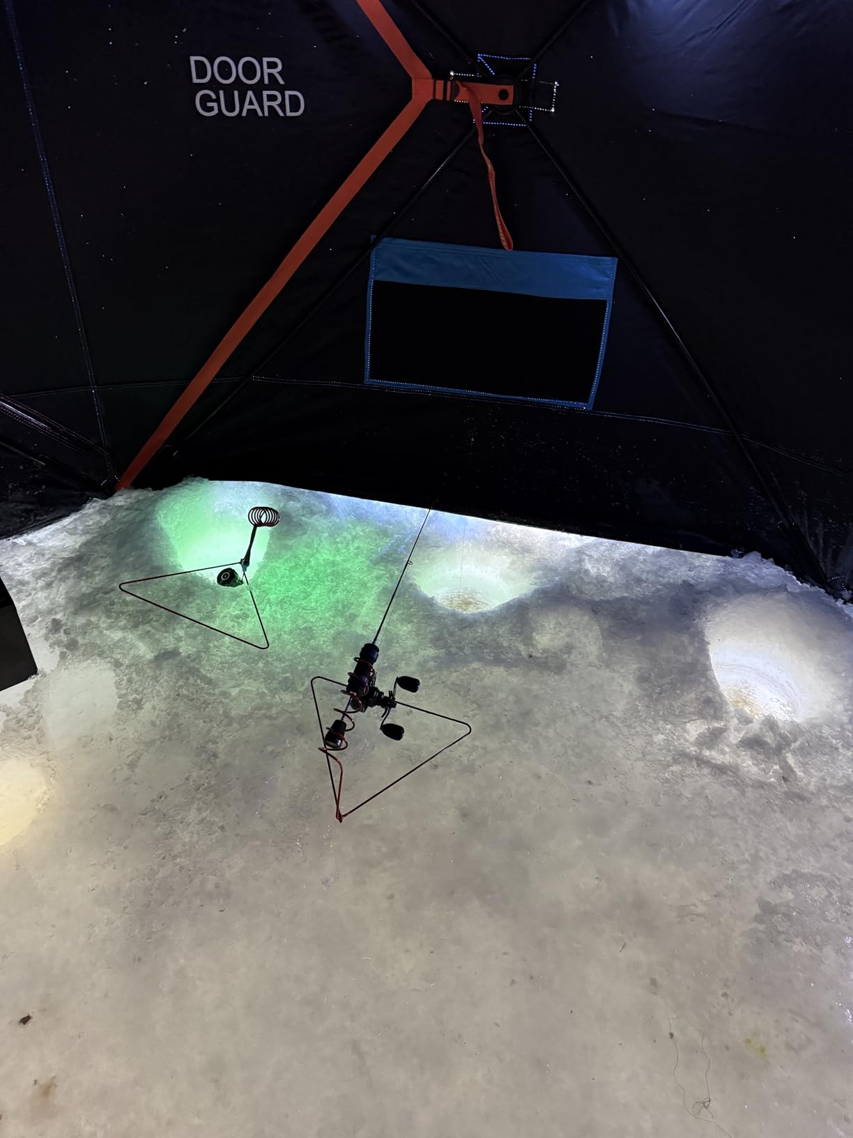 Yaranga 6 Sided Insulated Portable Ice Fishing Shelter with 2 Big Doors-Diamond Door Guard System customer photo 2