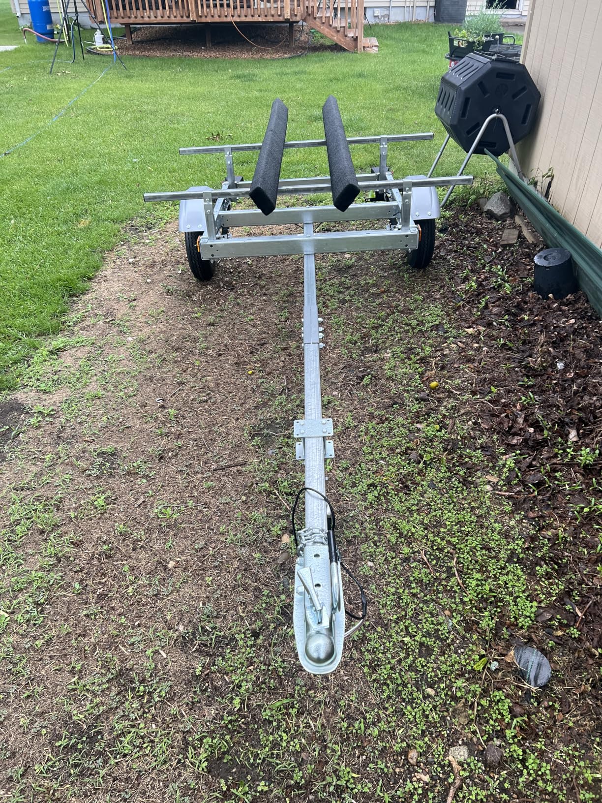 Malone MPG586XB EcoLight 1 Kayak Trailer with 1 Bunk Kayak Carrier | 14' / 400 lbs Capacity | Fully Submersible | Marine Grade Galvanized Steel Construction customer photo 1