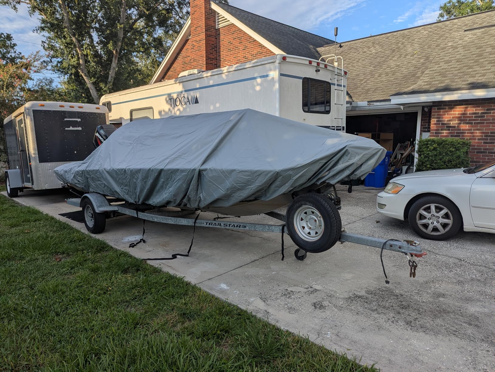Explore Land Waterproof 900D Boat Cover, 14'-16' Long 76