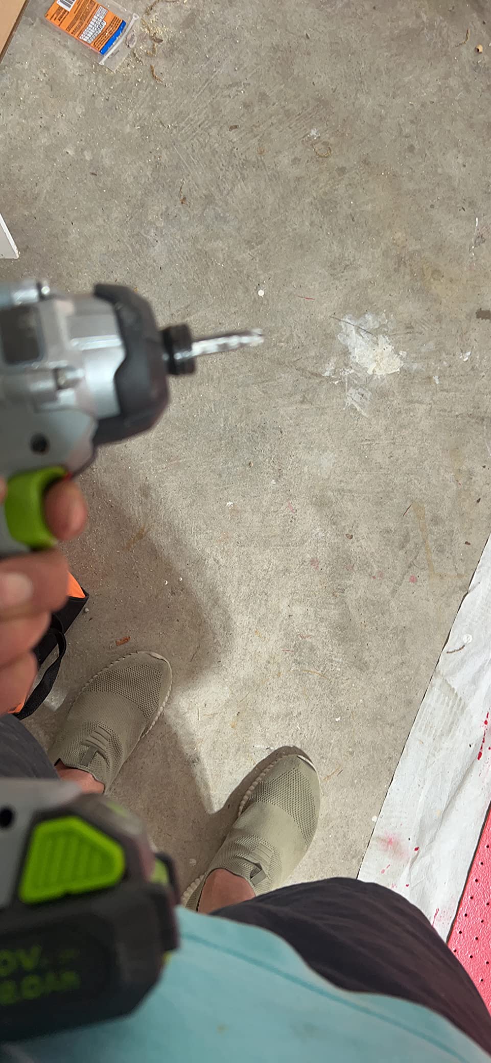 WORKPRO 20V Cordless Drill Combo Kit, Drill Driver and Impact Driver with 2x 2.0Ah Batteries and 1 Hour Fast Charger customer photo 2