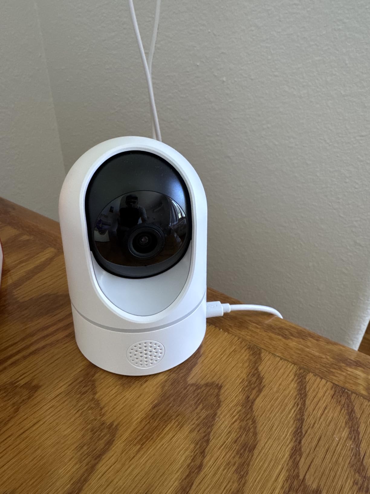 eufy Security Indoor Cam E220 - Pan & Tilt, Dog/Pet Camera, 2K Wi-Fi Plug-in, Motion Tracking & Alerts, Night Vision, HomeBase 3 Compatible, Voice Assistant Support customer photo 2