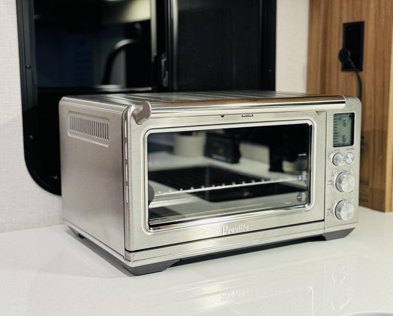 Breville BOV860BSS Smart Oven Air Fryer and Convection Oven, Brushed Stainless Steel customer photo 2