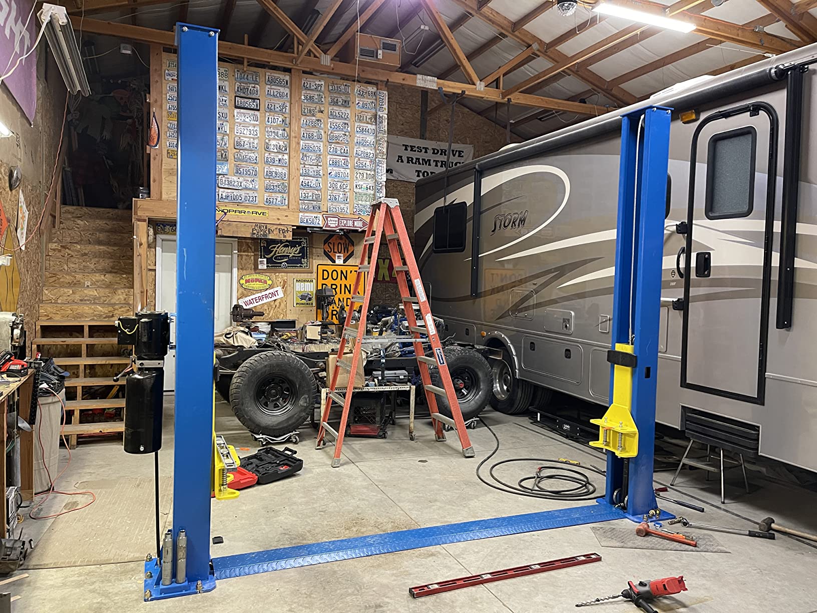 Triumph NT9FP 9,000 lb Two Post Auto Lift Floor Plate Car Hoist Truck Jack Garage customer photo 2