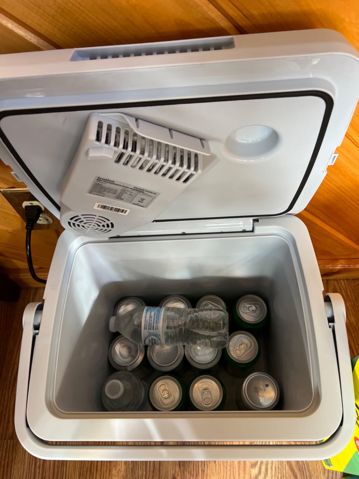 Ivation Electric Cooler & Warmer with Handle |27 Quart (25 L) Portable Thermoelectric Fridge For vehicles & Trucks| 110V AC Home Power Cord & 12V Car Adapter for Camping, Travel & Picnics customer photo 2