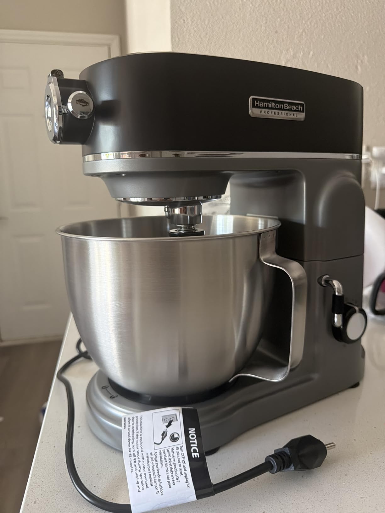 Hamilton Beach Professional All-Metal 5 Qt Stand Mixer With 12 Speeds | Stainless Steel Bowl | 450 Watts| Attachment Hub | Flat Beater, Dough Hook, Whisk | Tilt-Back Head | Stainless Steel | 63240 customer photo 1