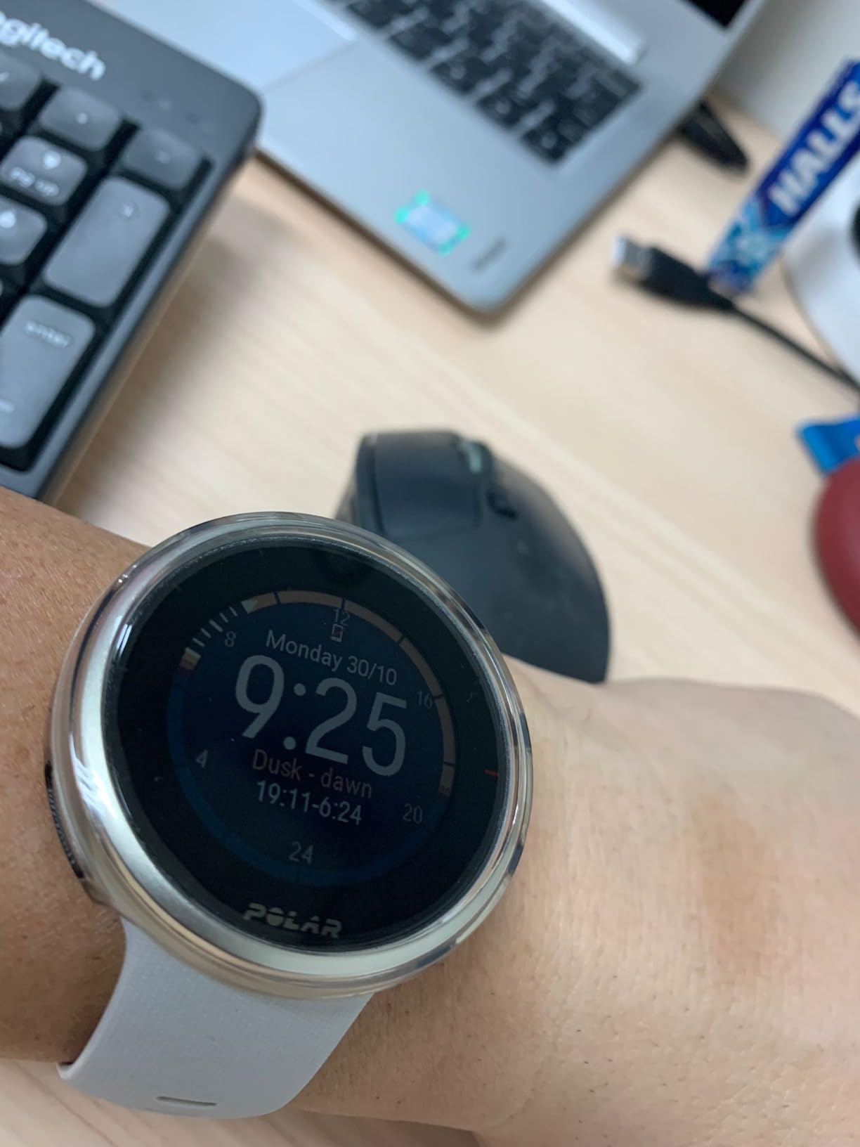 Polar Vantage V2 - Premium Multisport Smartwatch with GPS customer photo 1
