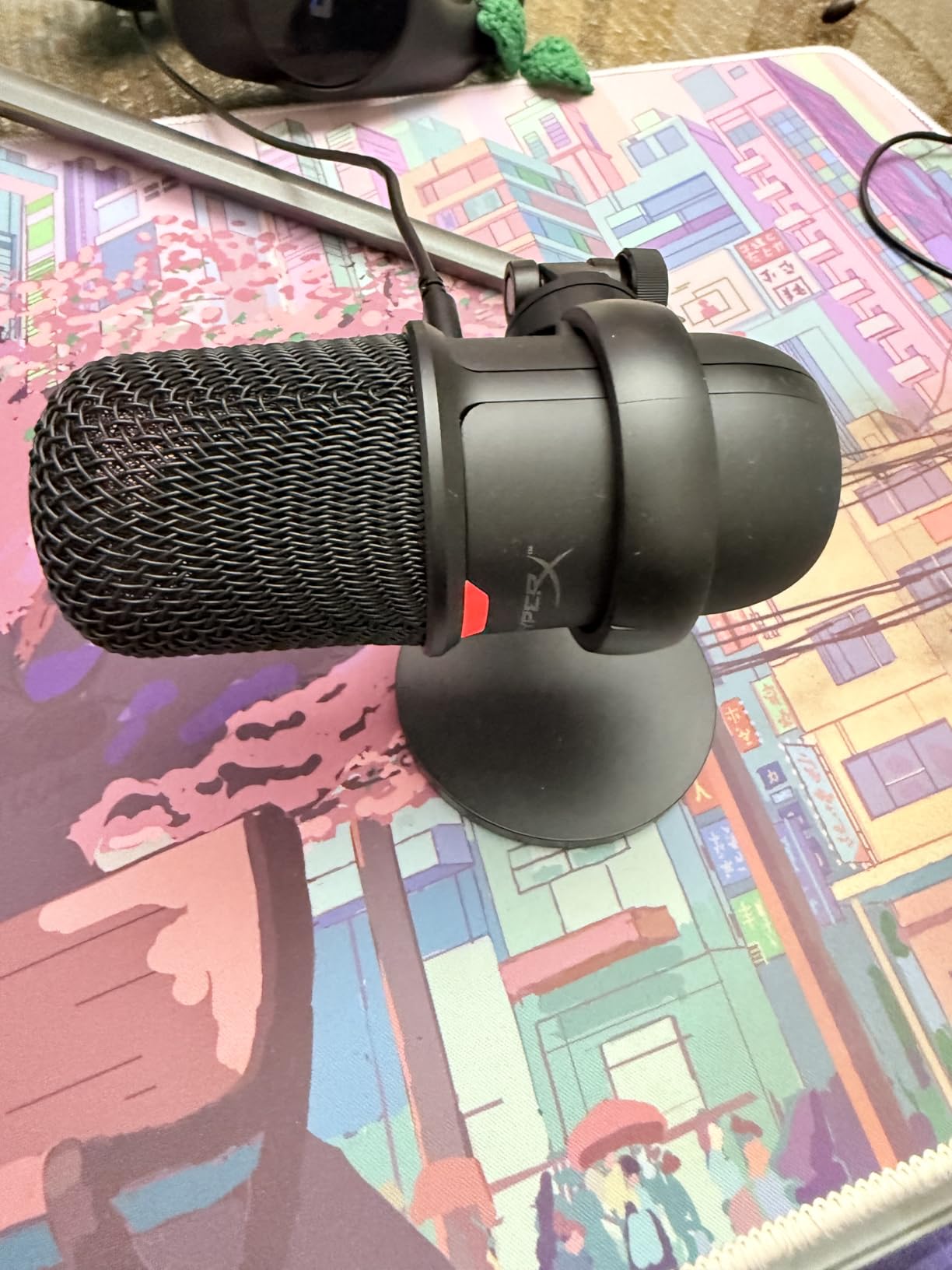 HyperX SoloCast - USB Condenser Gaming Microphone, for PC, PS4, PS5 and Mac, Tap-to-Mute Sensor, Cardioid Polar Pattern, great for Streaming, Podcasts, Twitch, YouTube, Discord, Black customer photo 1