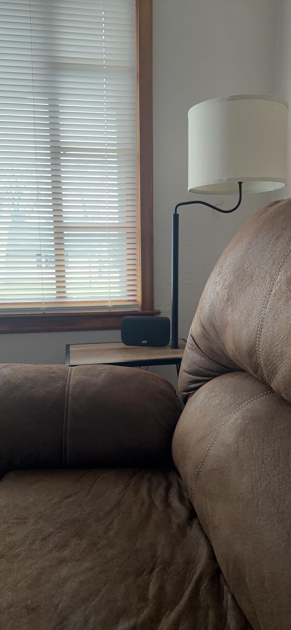Polk Audio SR2 Wireless Surround Sound Speakers for Select Polk React and Magnifi Bars - Wireless Surround Sound System for TV, Easy Setup, Multiple Placement Options, 2 Count customer photo 2