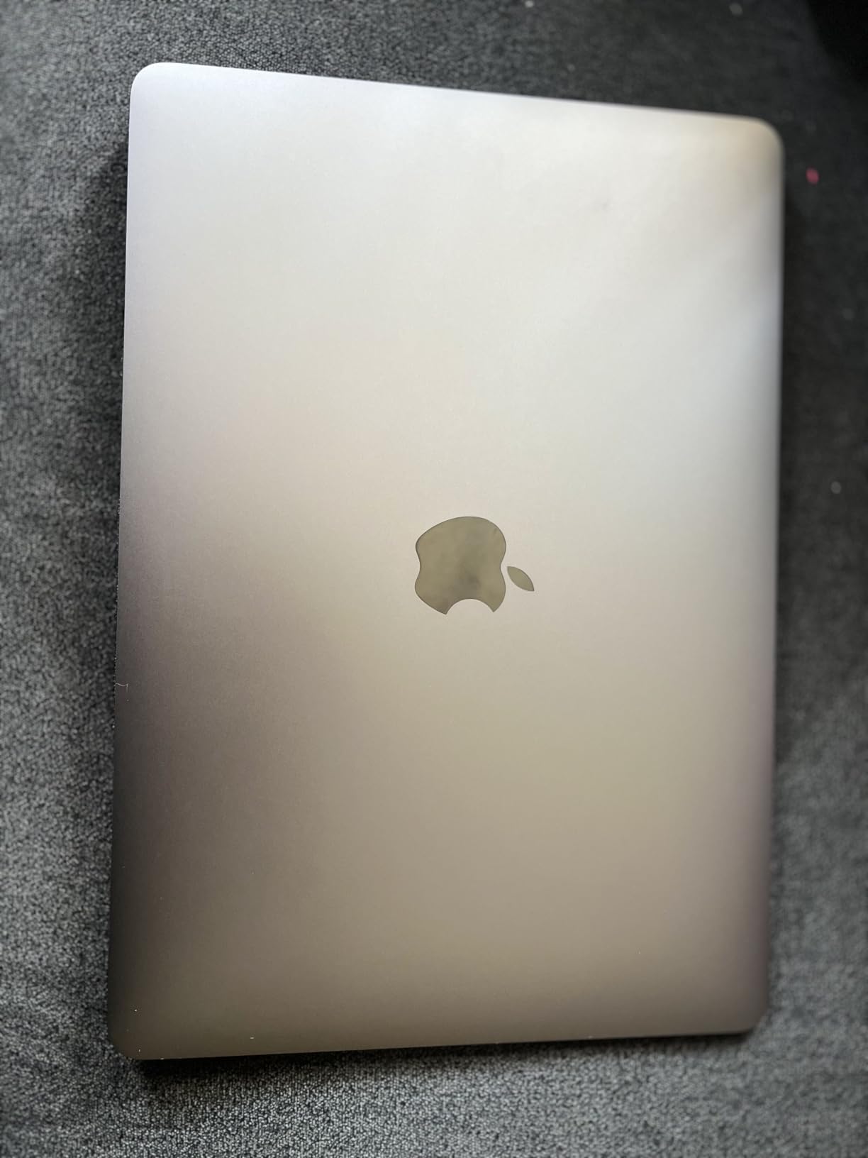 Apple MacBook Air Late 2020 with Apple M1 Chip (13.3 inch, 8GB RAM, 256GB SSD) Space Gray (Renewed) customer photo 1