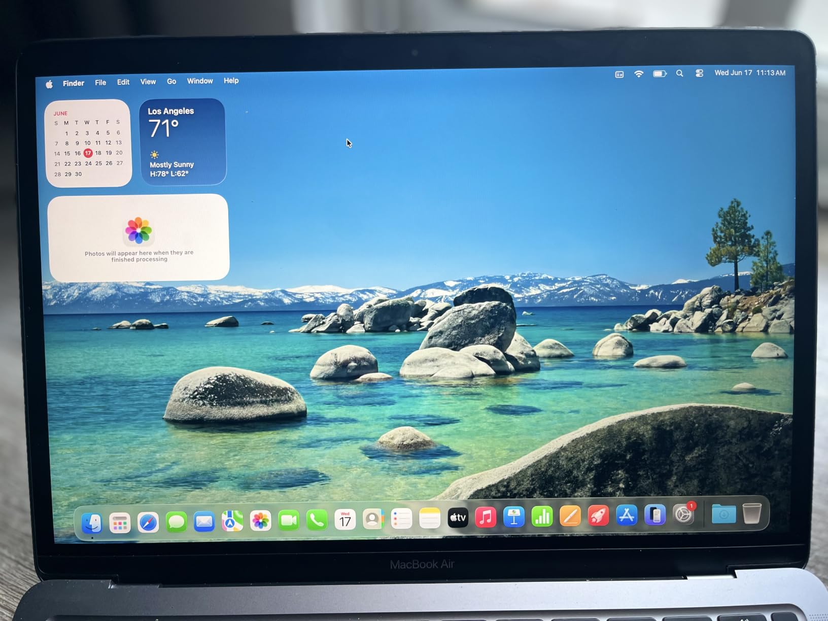 Apple MacBook Air Late 2020 with Apple M1 Chip (13.3 inch, 8GB RAM, 256GB SSD) Space Gray (Renewed) customer photo 2