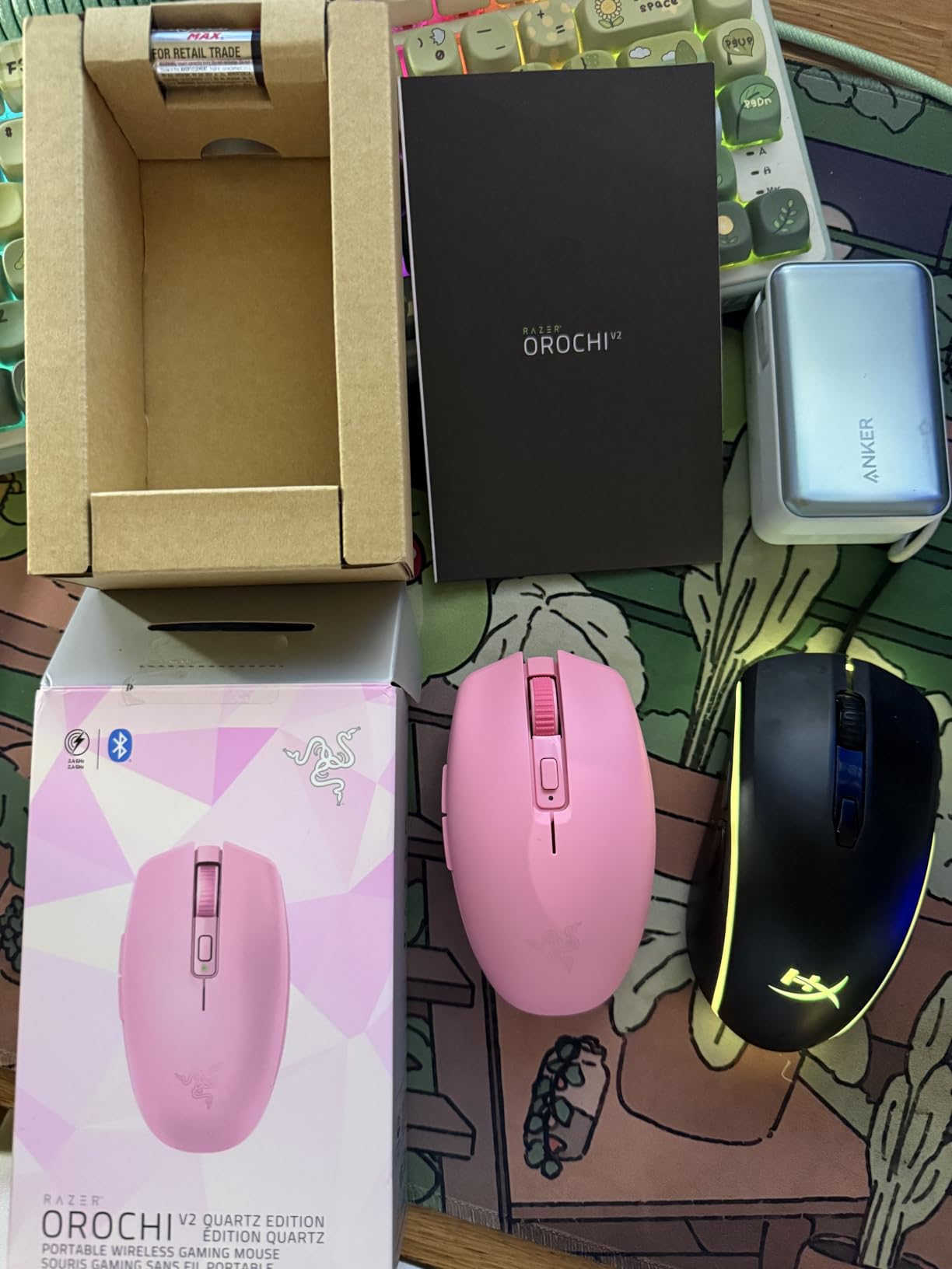 Razer Orochi V2 Wireless Gaming Mouse - Ultra Lightweight & Portable, Bluetooth & 2.4Ghz Wireless Connectivity, 18K DPI, Up to 950hrs Battery Life, Compatible with PC & Mac - White customer photo 2
