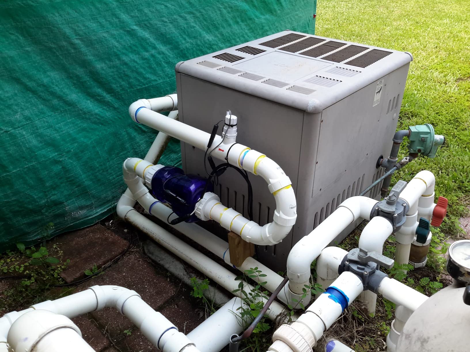 EDGE25 Salt Chlorine Generator | USA-Made | 25,000 gal Max | High-performance USA-made salt chlorinator, 1.2 lb/day output, 7-year warranty, digital controls, clear cell, expert support customer photo 1