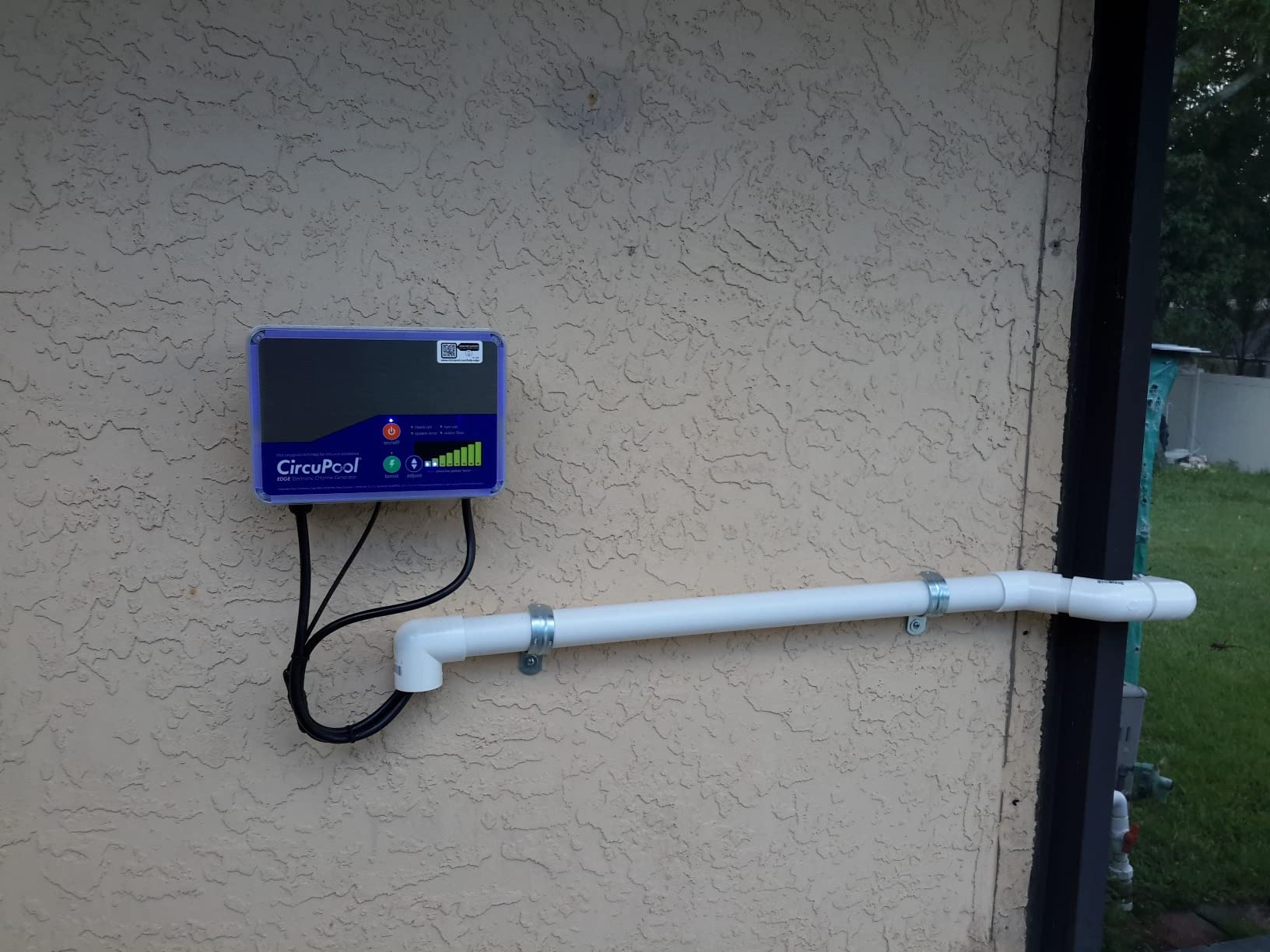 EDGE25 Salt Chlorine Generator | USA-Made | 25,000 gal Max | High-performance USA-made salt chlorinator, 1.2 lb/day output, 7-year warranty, digital controls, clear cell, expert support customer photo 2