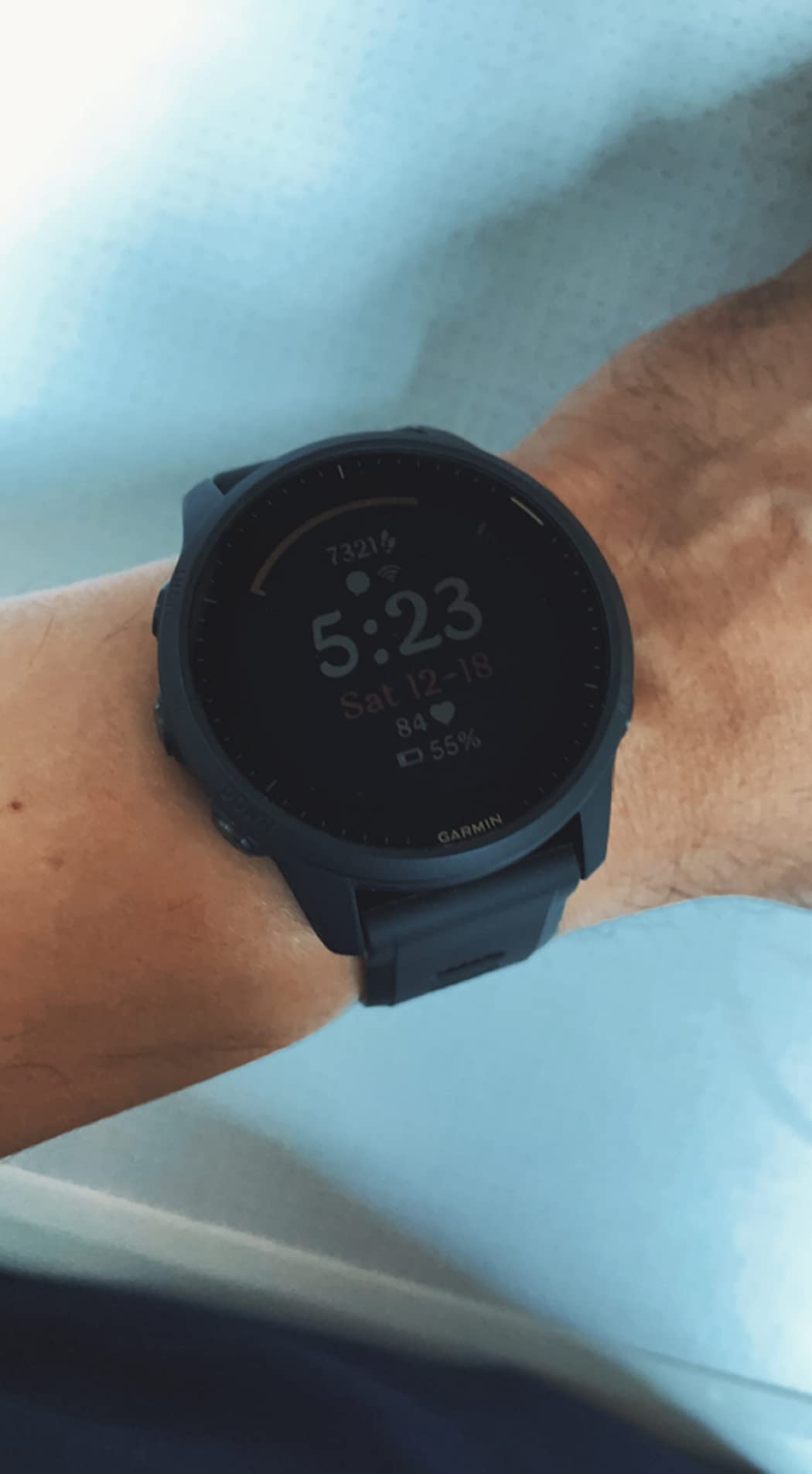 Garmin Forerunner 945 LTE, Premium GPS Running/Triathlon Smartwatch with LTE Connectivity, Black customer photo 2