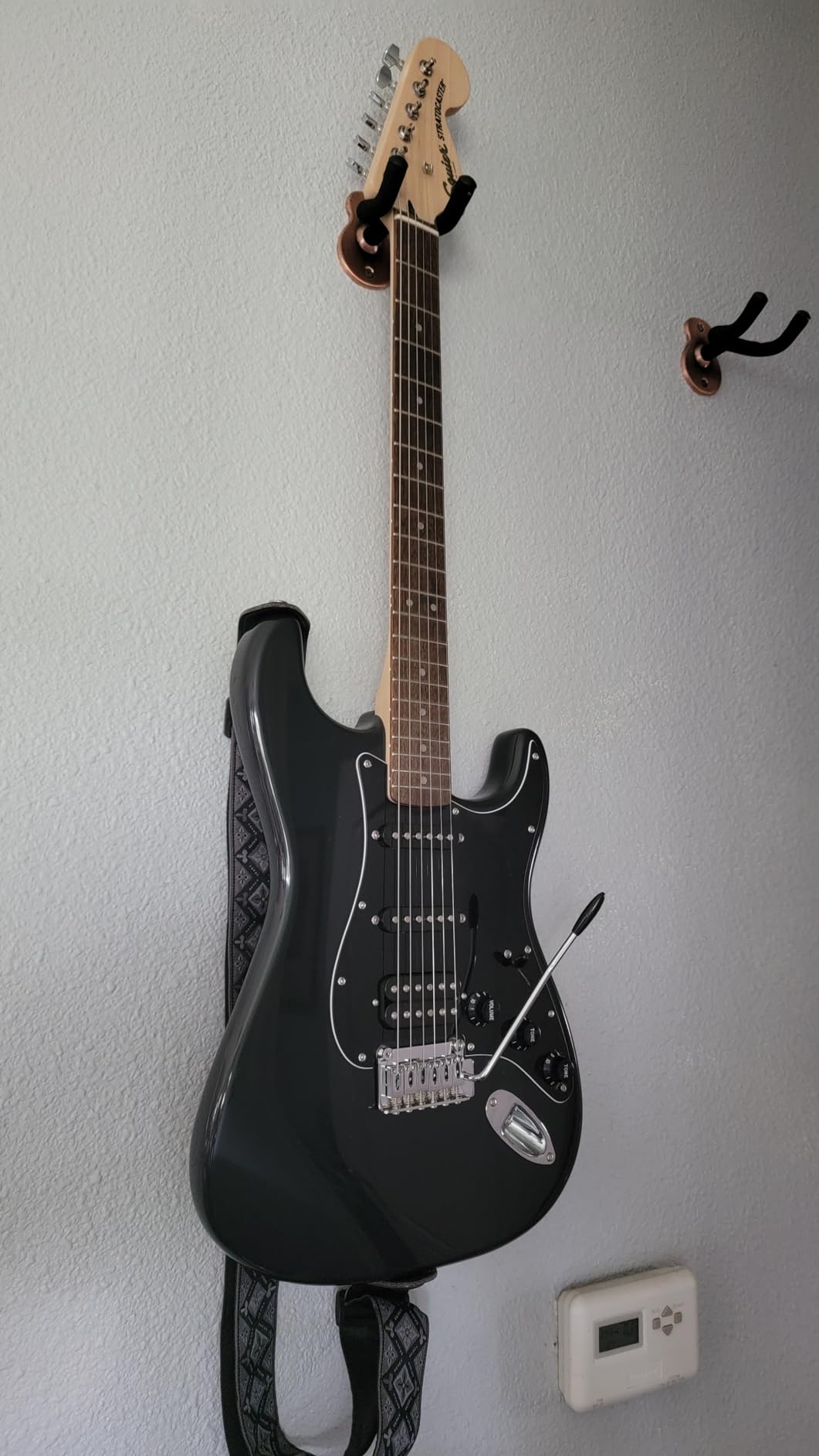 Squier Affinity Series Stratocaster Packs Electric Guitar, Charcoal Frost Metallic, HSS Strat Pack with Frontman 15G Amp, Gig Bag, Cable, Strap and Picks customer photo 2