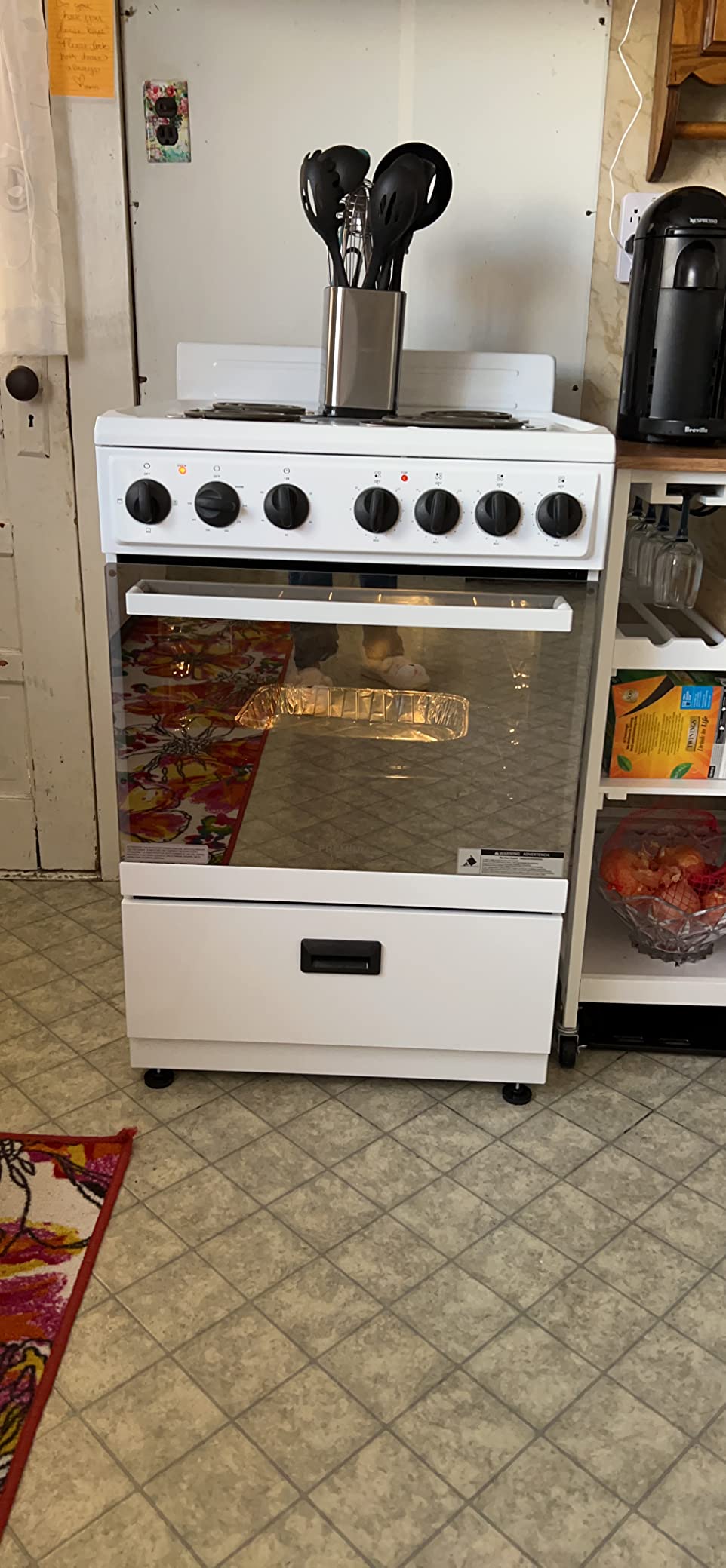 Premium Levella PRE2425GW 24 in. Freestanding Electric Range with 4 Coil Burners and 2.7 Cu. Ft. Single Oven Capacity with Lower Storage Drawer in White customer photo 2