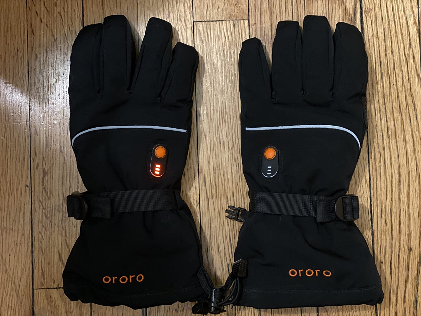 ORORO All-Around Heated Gloves for Men and Women, Winter Outdoor Use | Water- & wind-resistant, touchscreen fingers, gripper palm, adjustable wristband, and rechargeable batteries customer photo 1