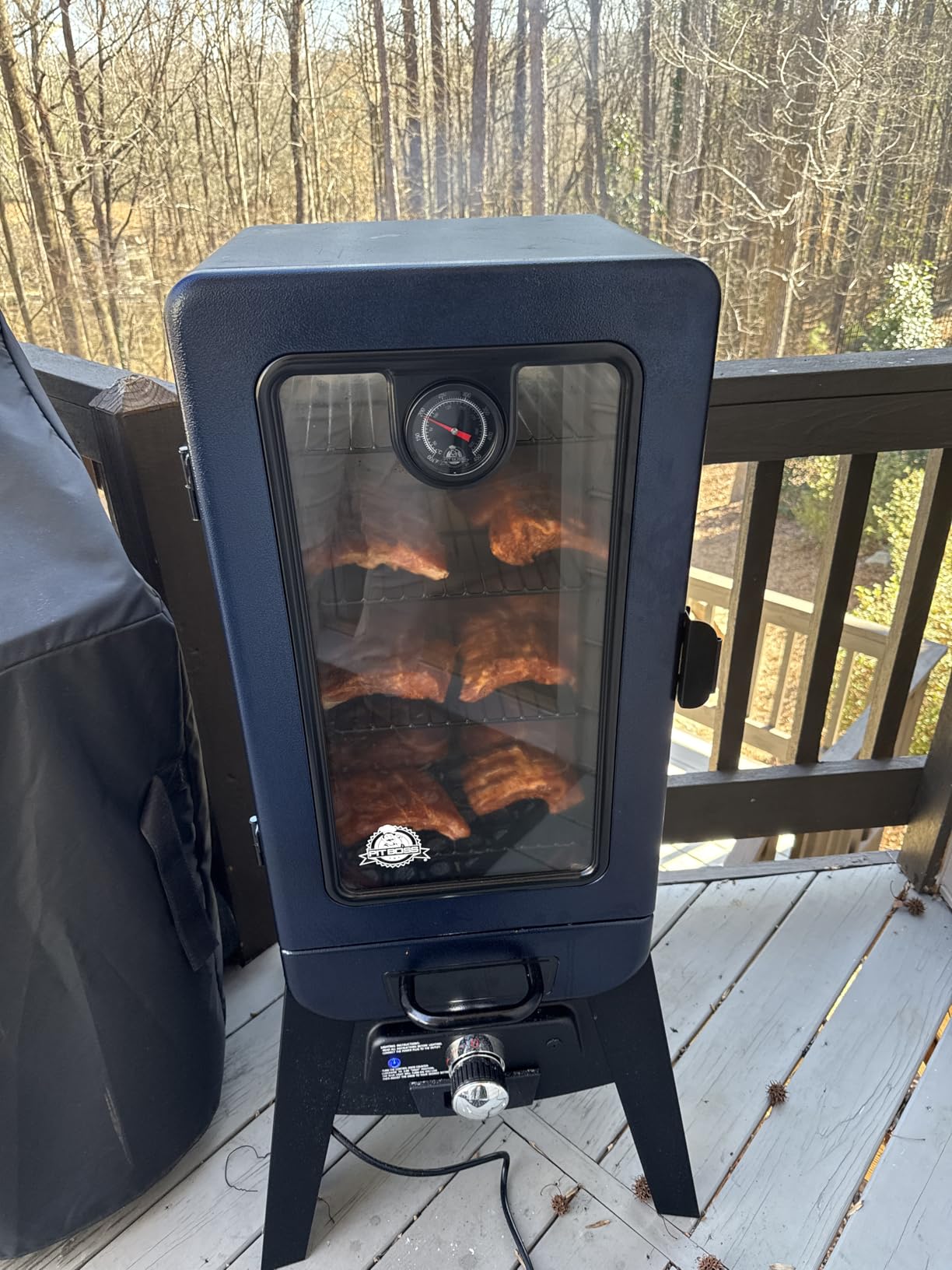 Pit Boss 3-Series Electric Vertical Smoker with Analog Controller, 748-Sq. In. 4-Rack Cooking Space, 100F to 325F Temperature Range, 1,650-Watt Heating Element, Meat Probe, Blue Hammertone customer photo 1